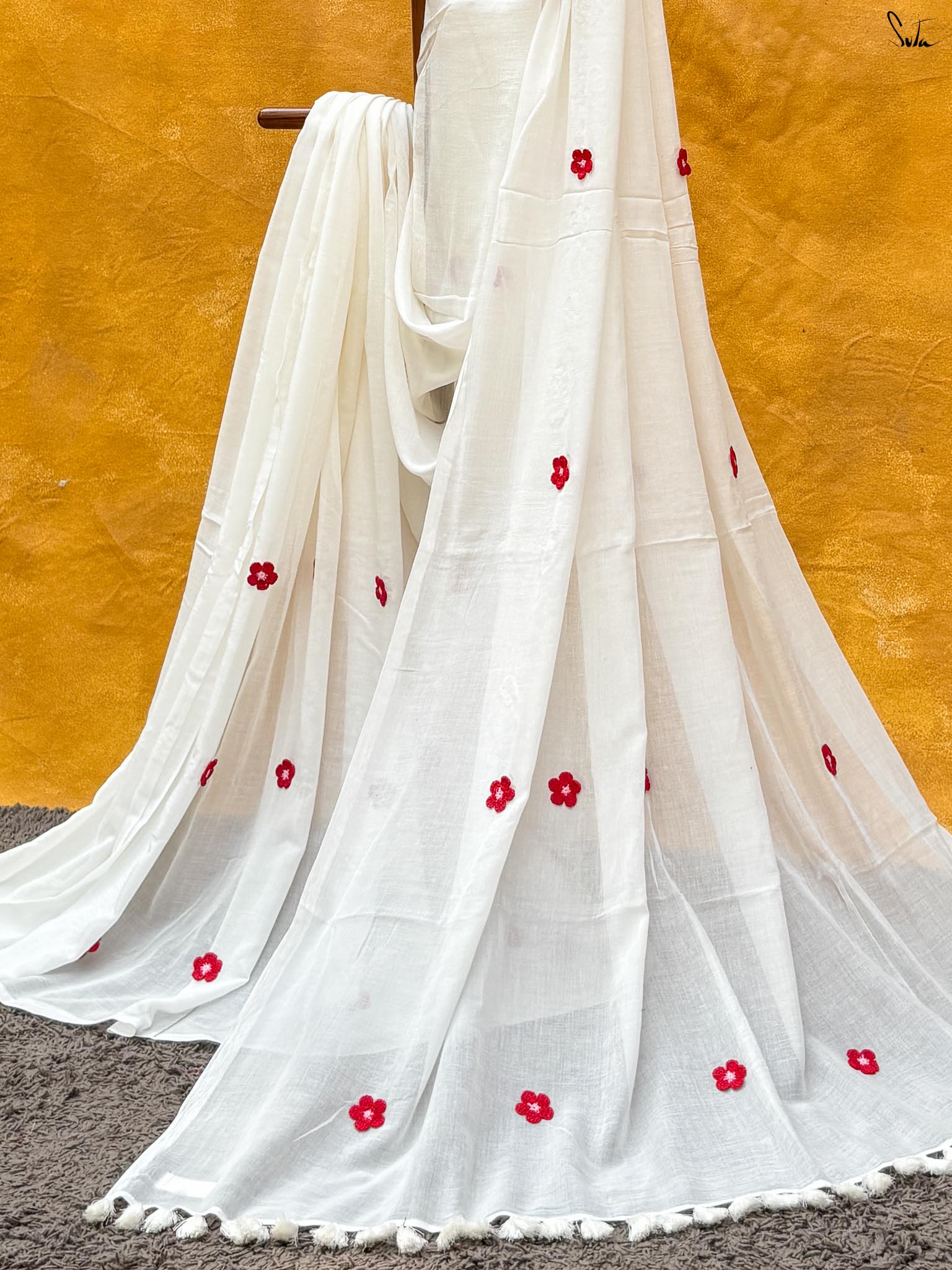 Laal Resham