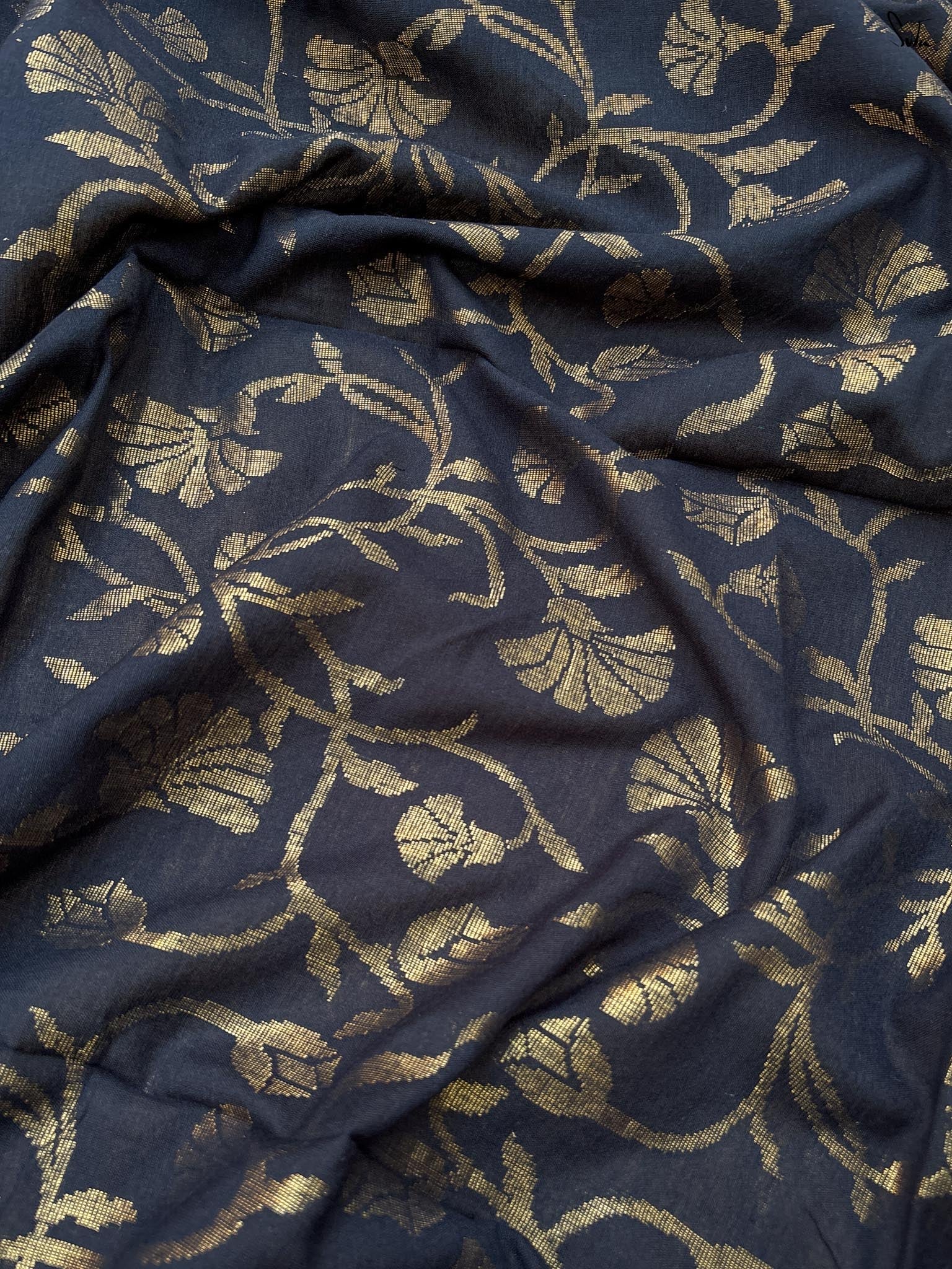 Stars on Black Loom