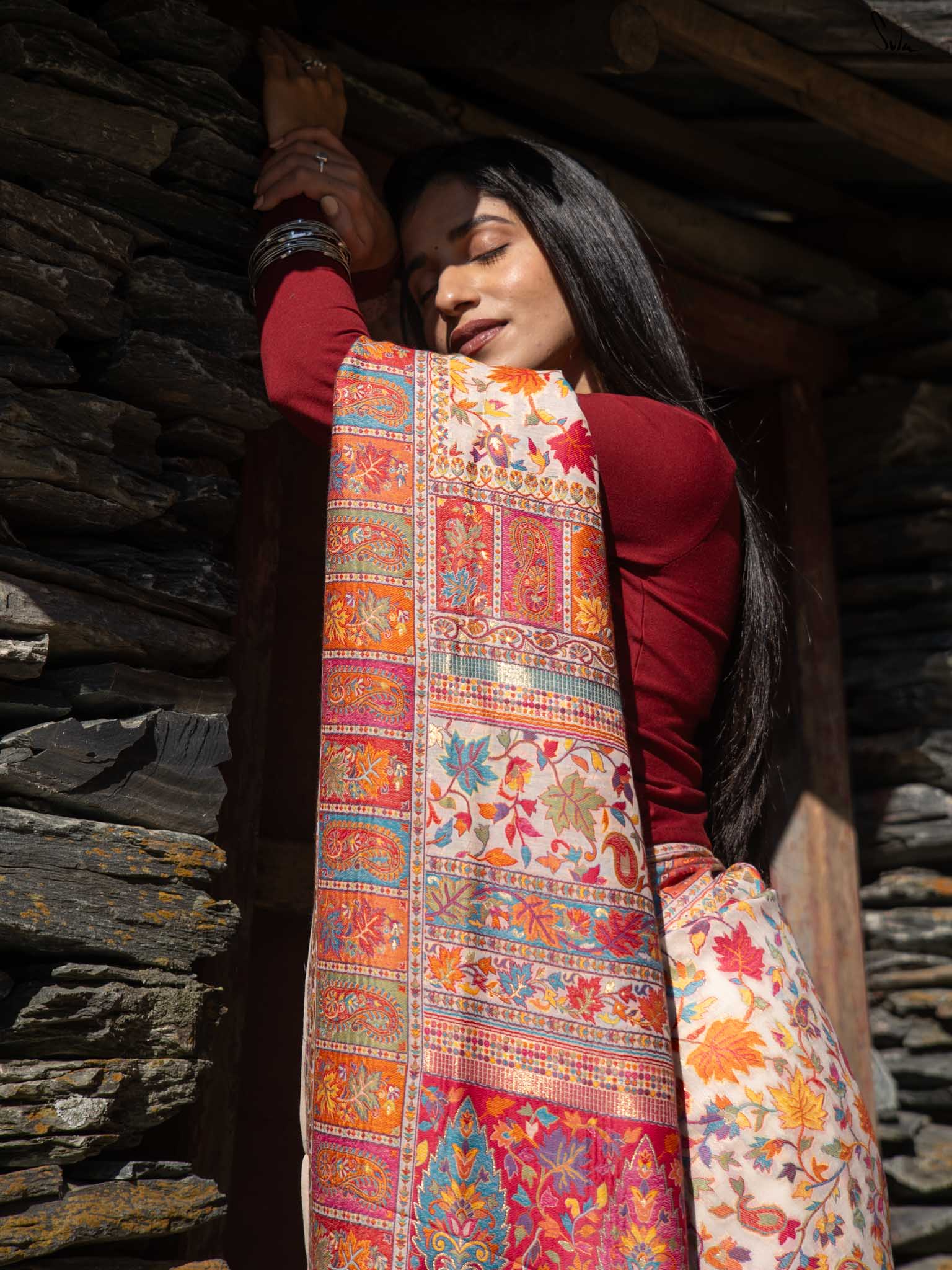 Willow Pashm Multicolour Woolen Saree