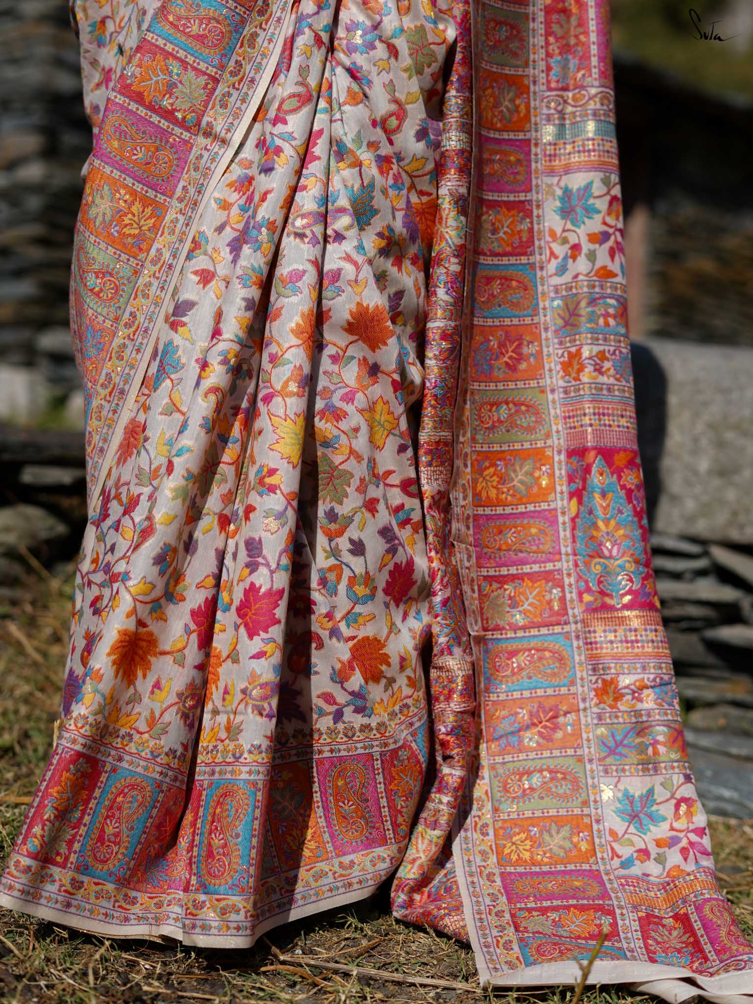 Willow Pashm Multicolour Woolen Saree