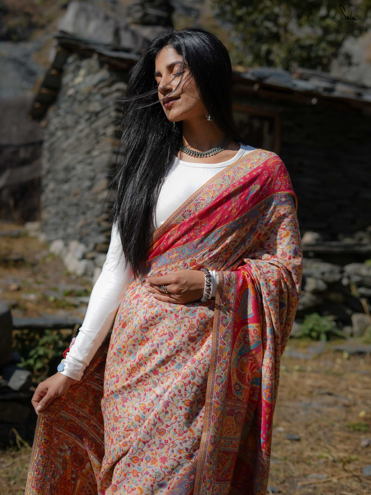 Deodar Pashm Beige Woolen Saree