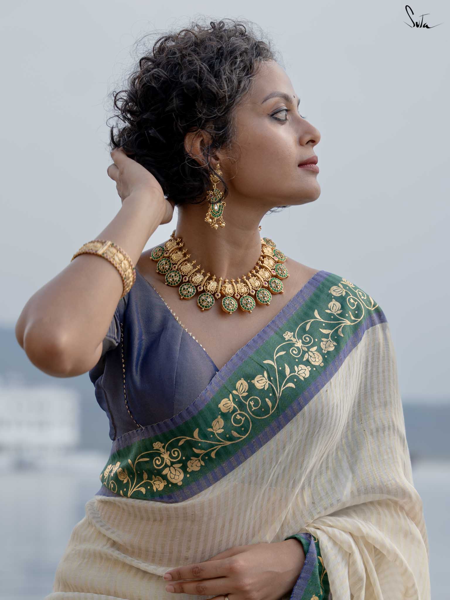 Aasmani Chhavi