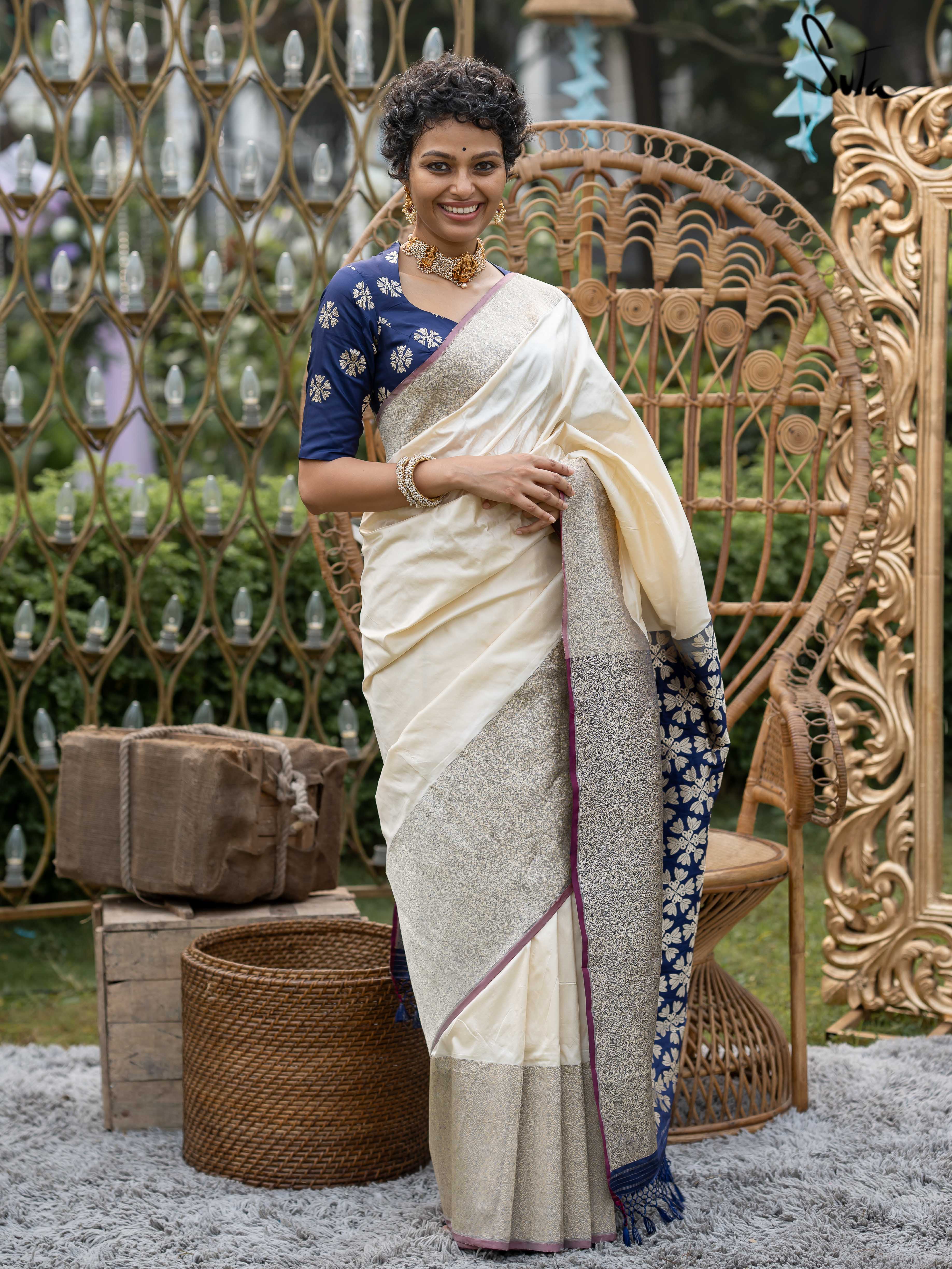 Aasmani Parinda Pearl Banarasi Saree