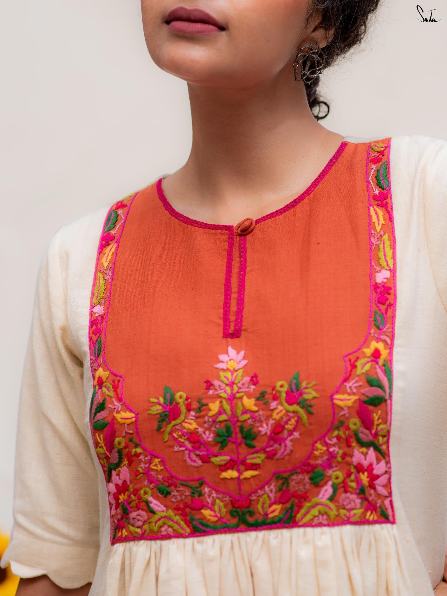 Sutokotha (Dress)