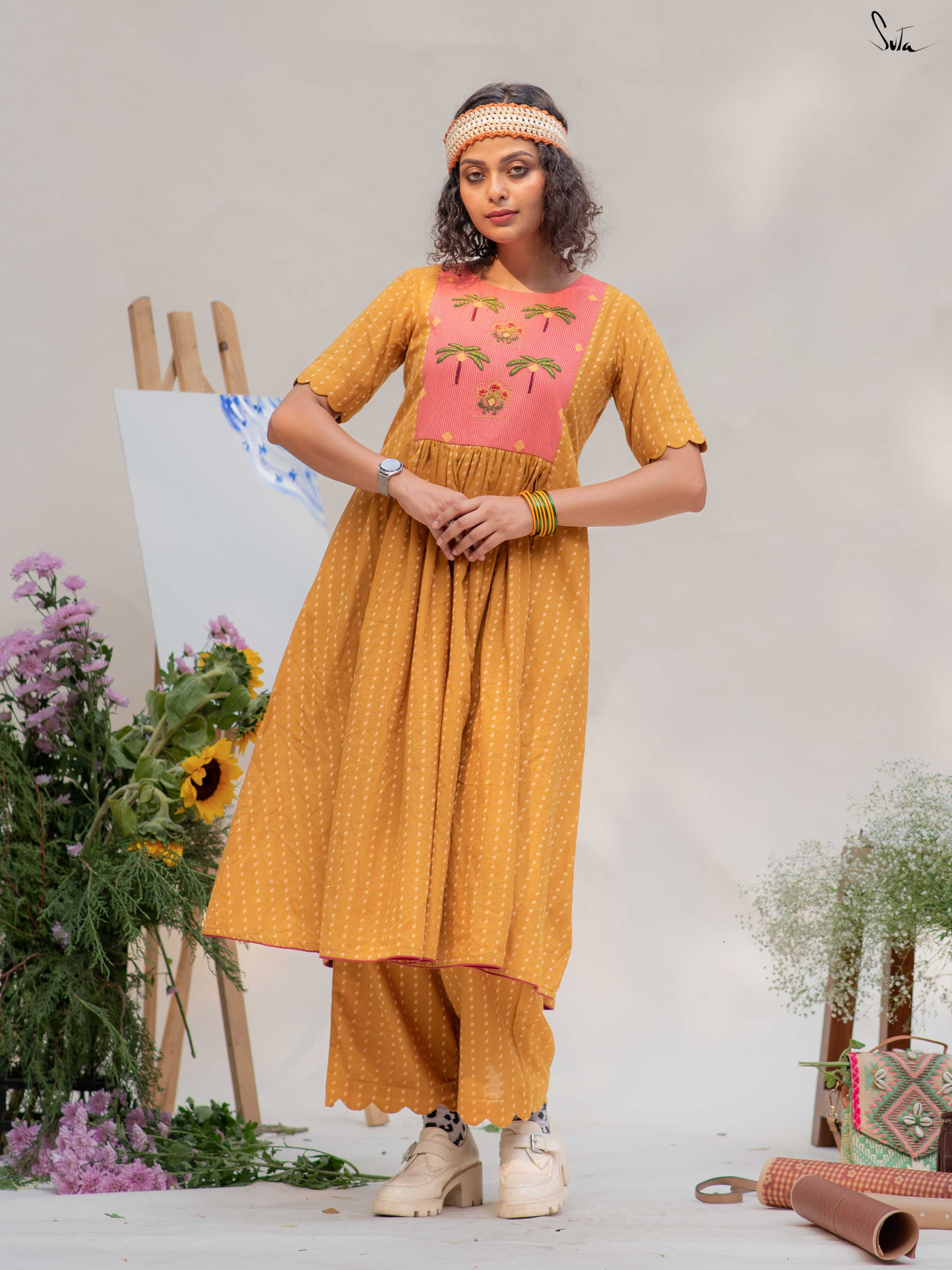 Ushno Pata (Kurta Set)