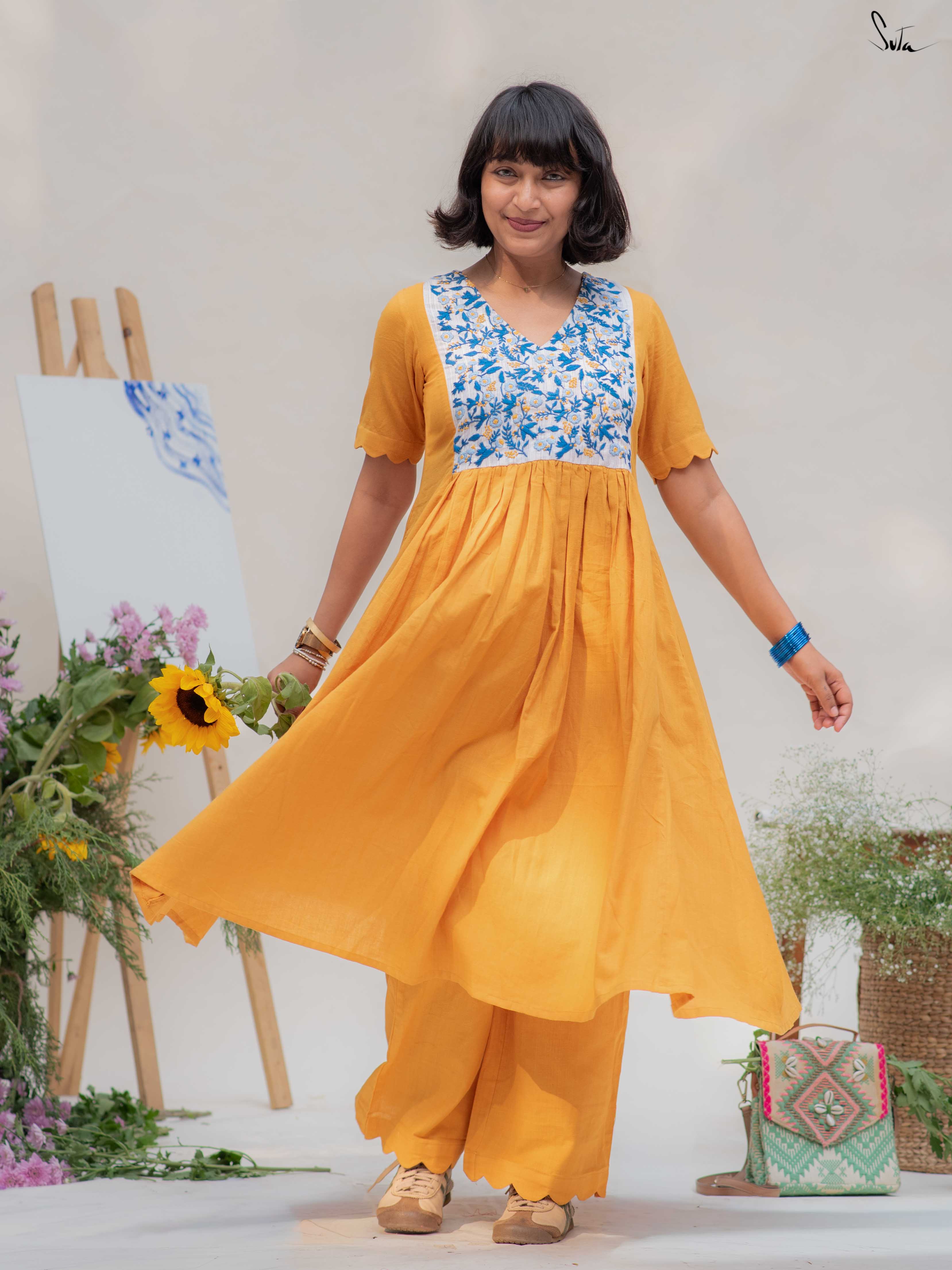 Alochuri (Kurta Set)