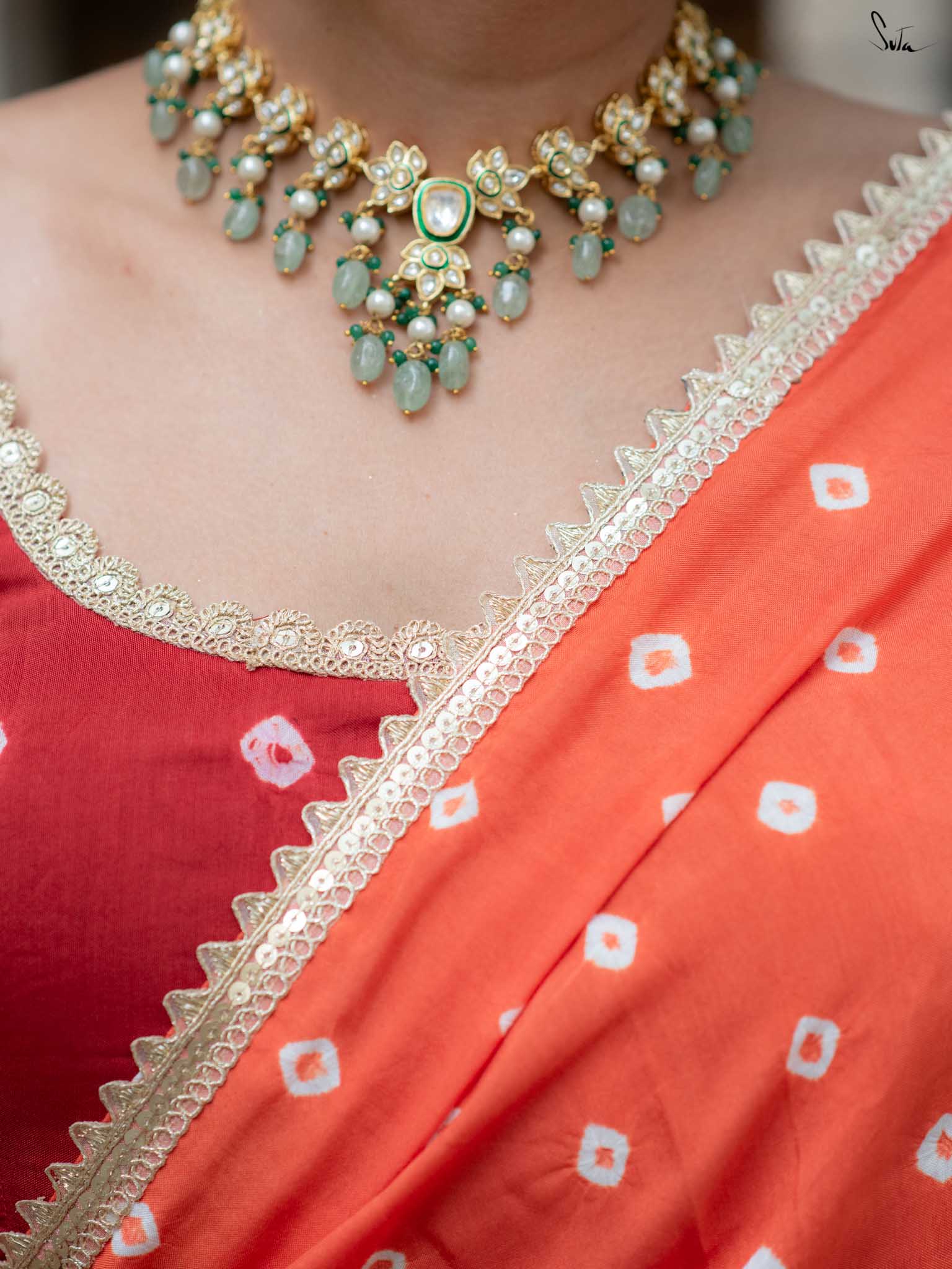 Saffron sa Bandhej