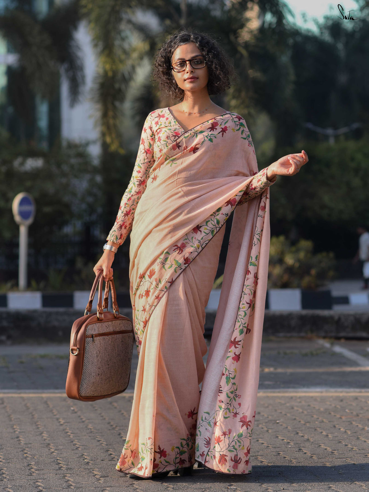 Cinnamon Fuchsia Fiza