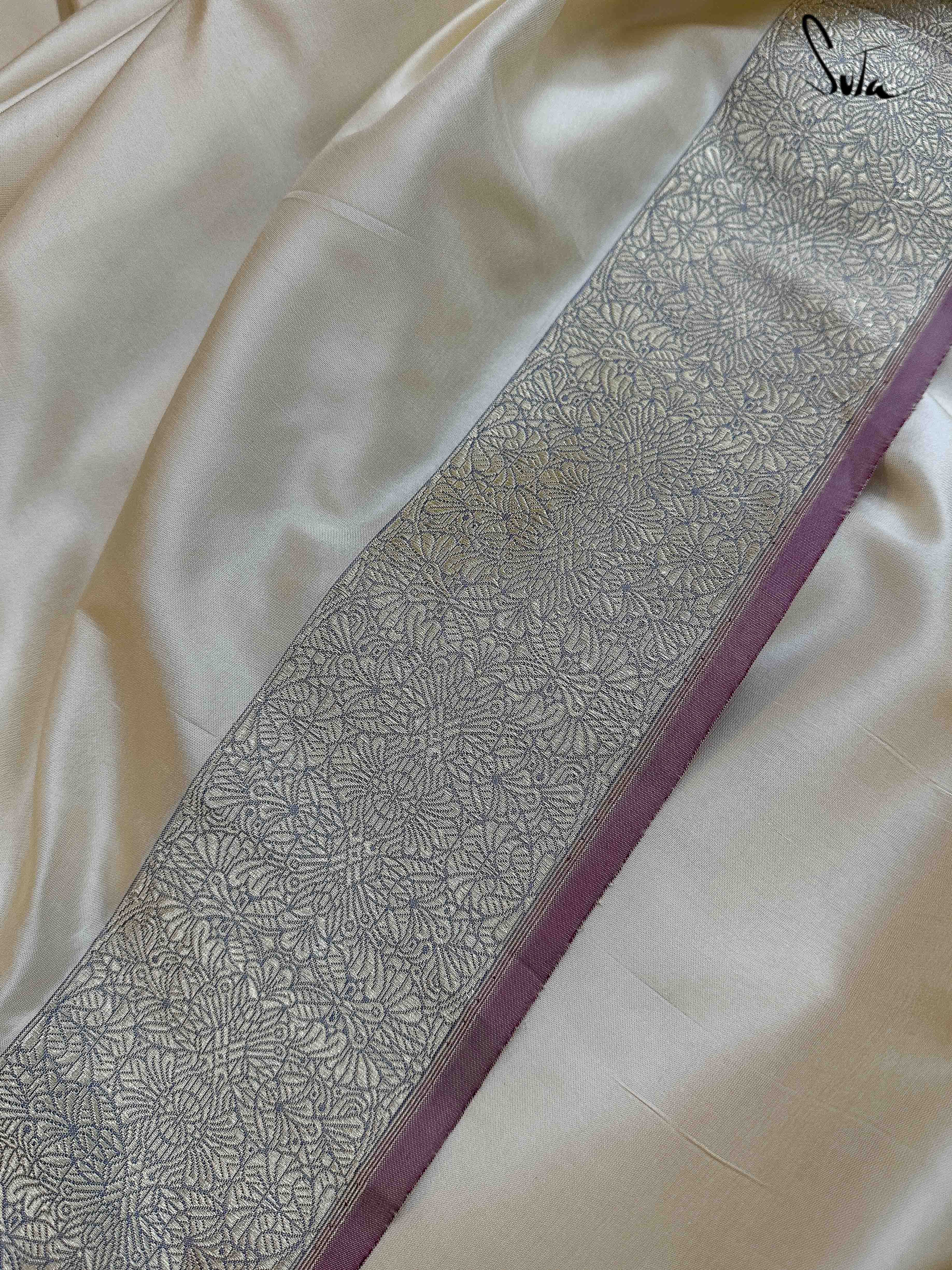 Aasmani Parinda Pearl Banarasi Saree