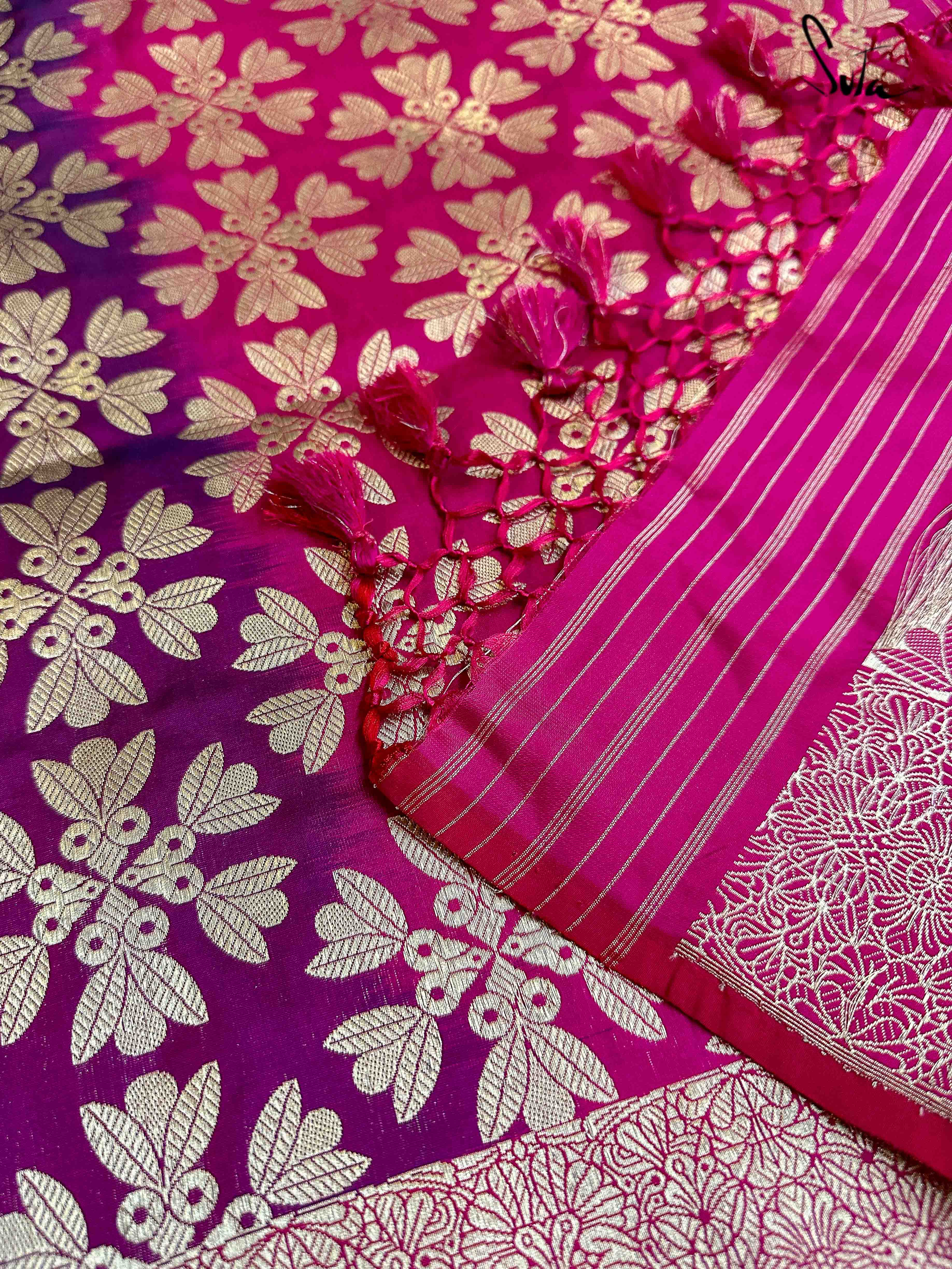 Jashn-e-ishq Green Banarasi Saree