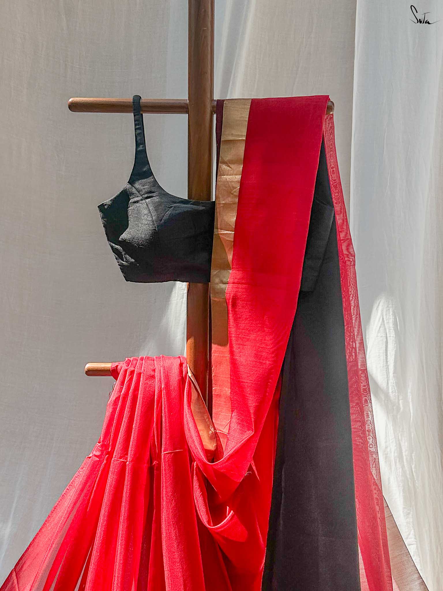 Valorous Vrinda Red Mashru Border Saree