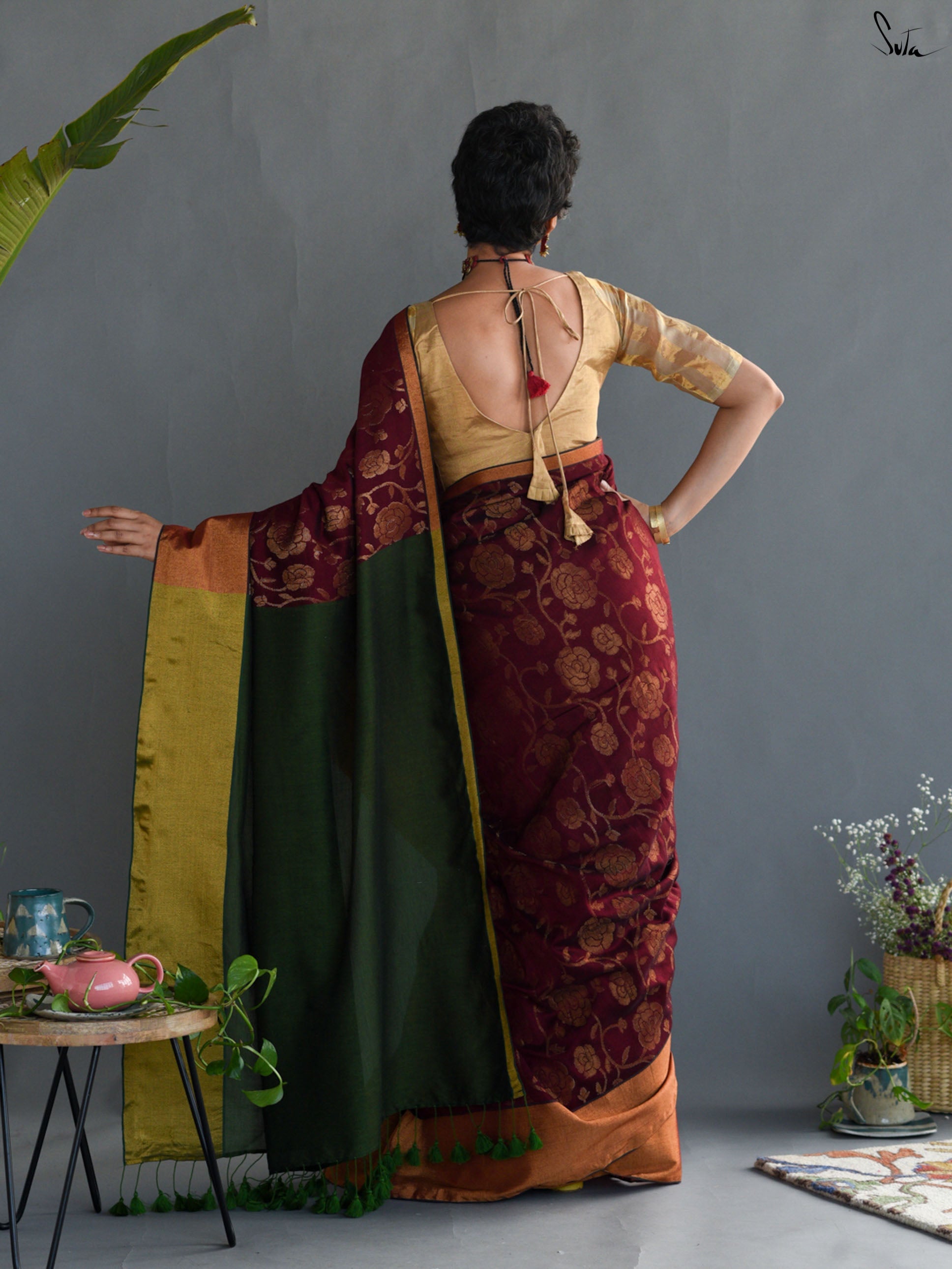 Lal Alpana Saree