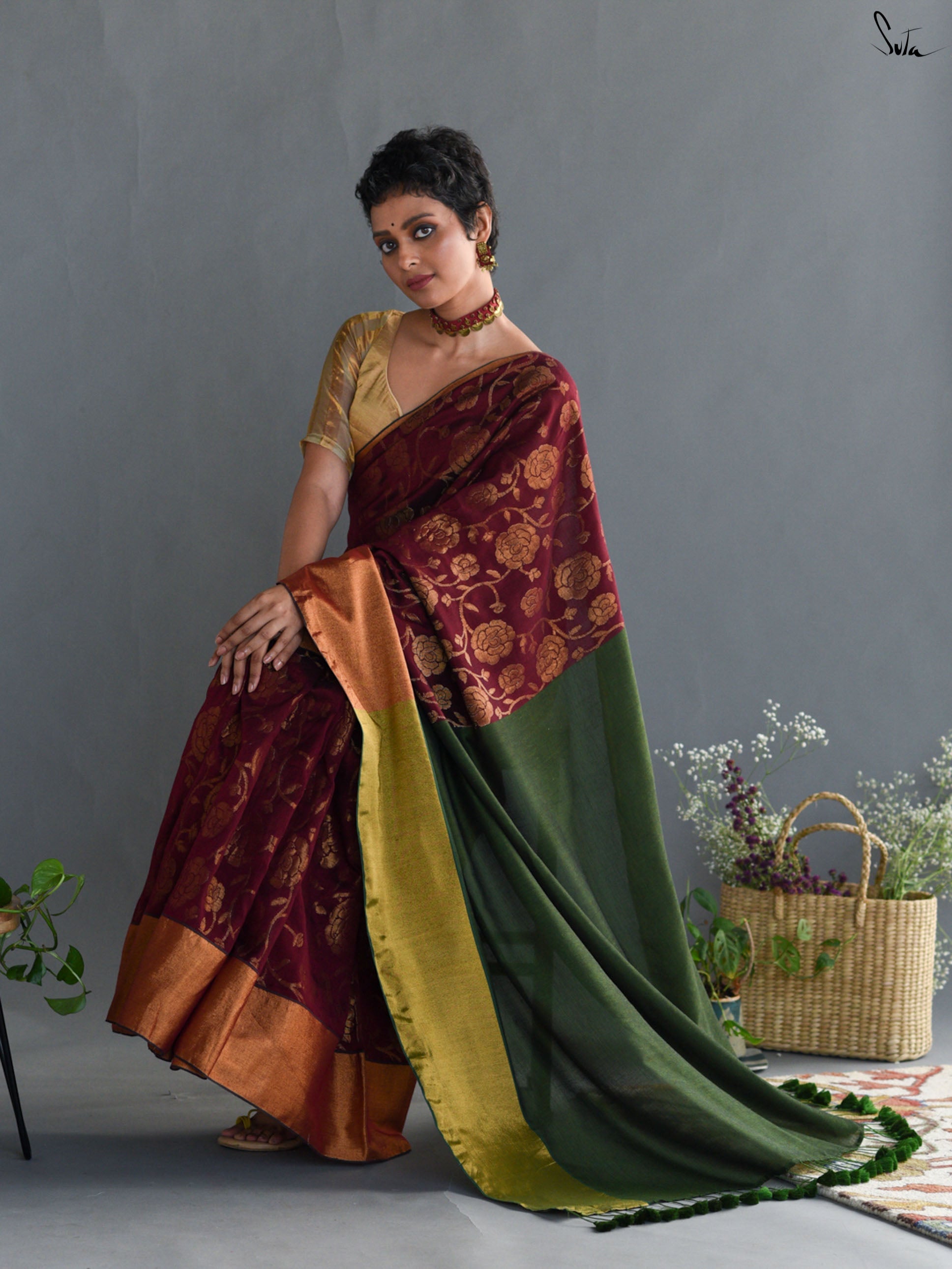 Lal Alpana Saree