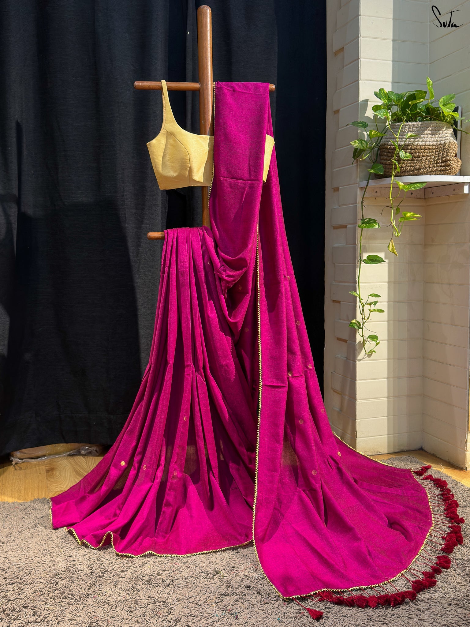 Magenta Mohini