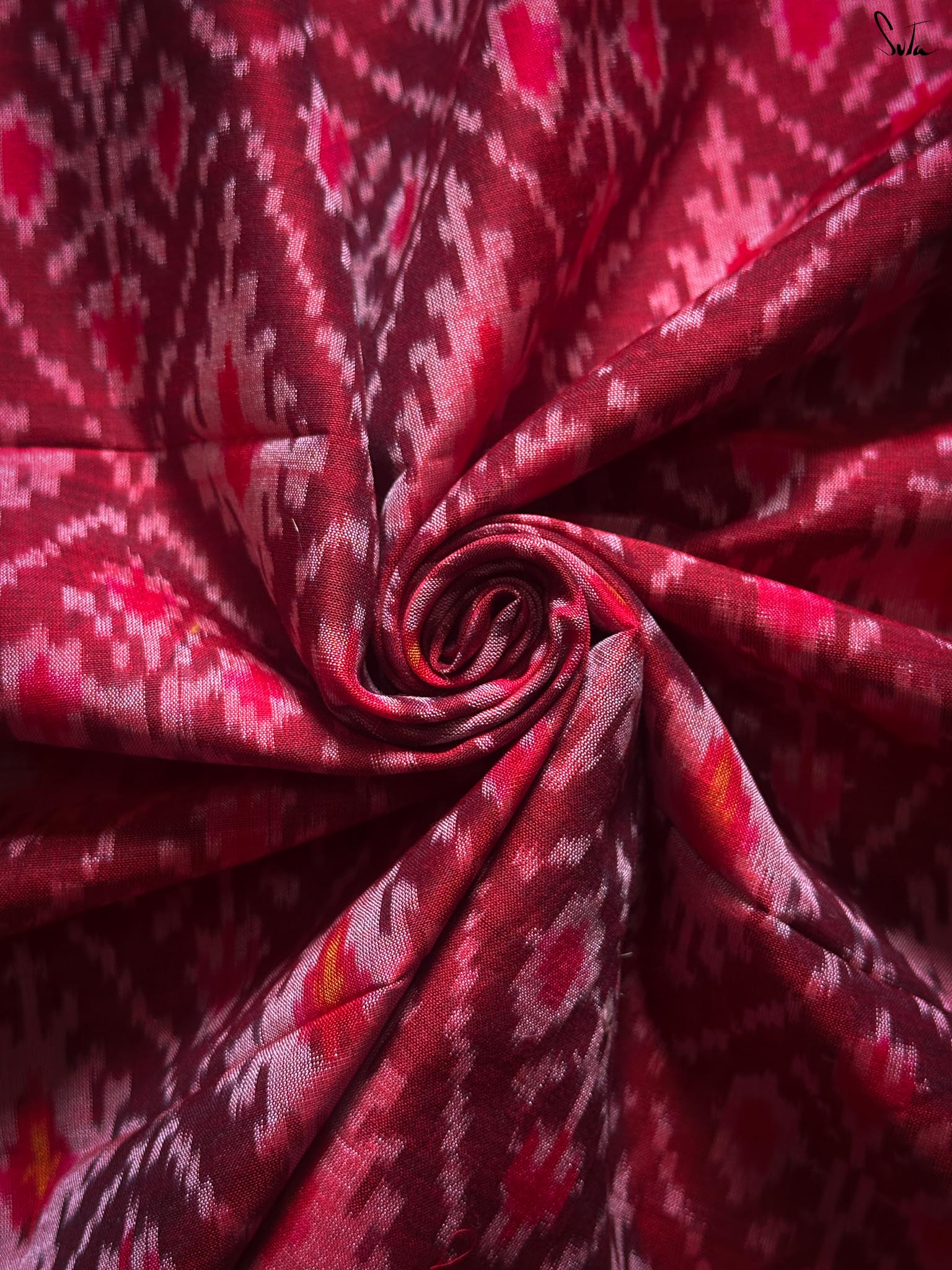 Maroon Diamonds