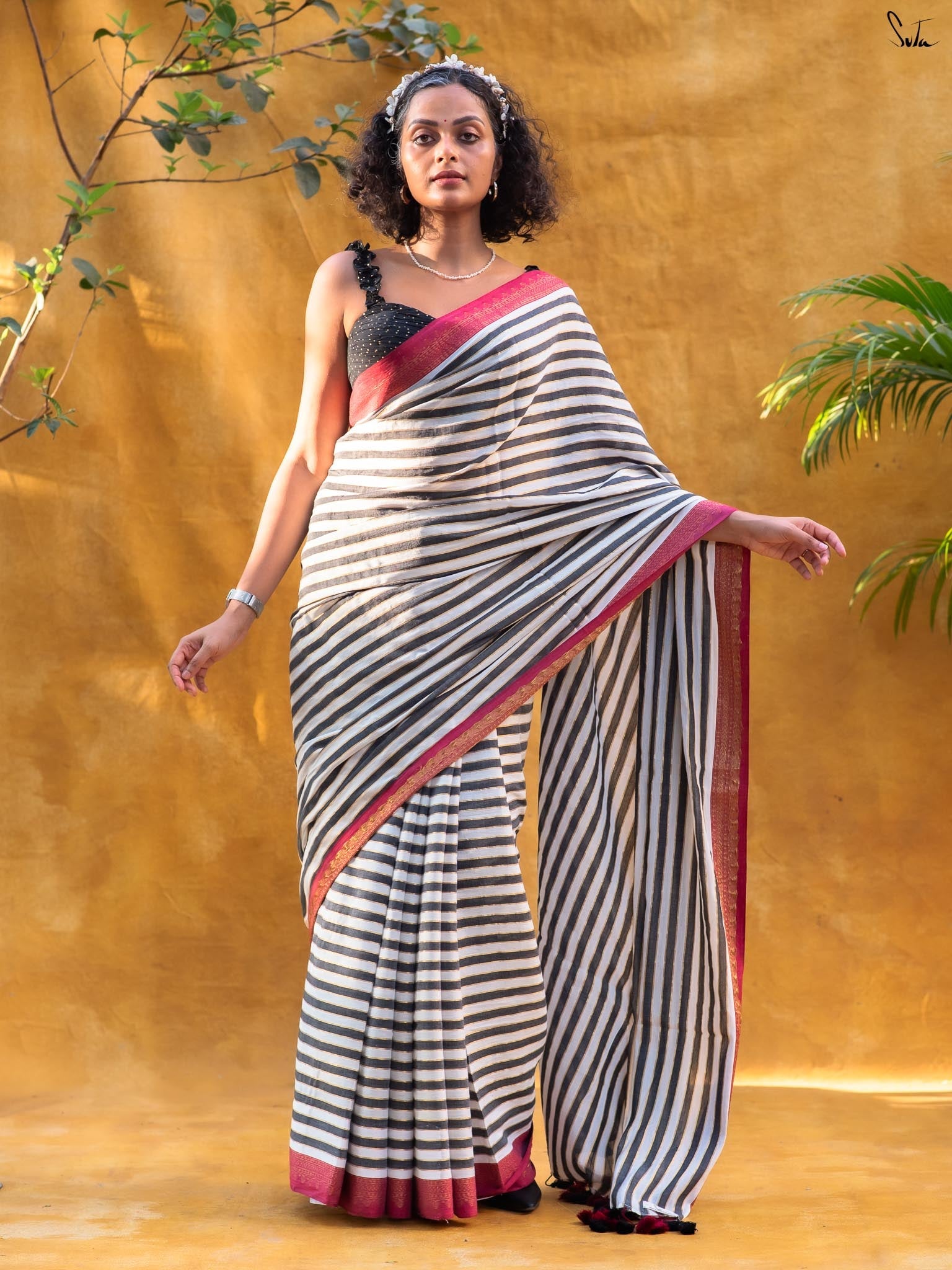 Suta White Pure Cotton Saree