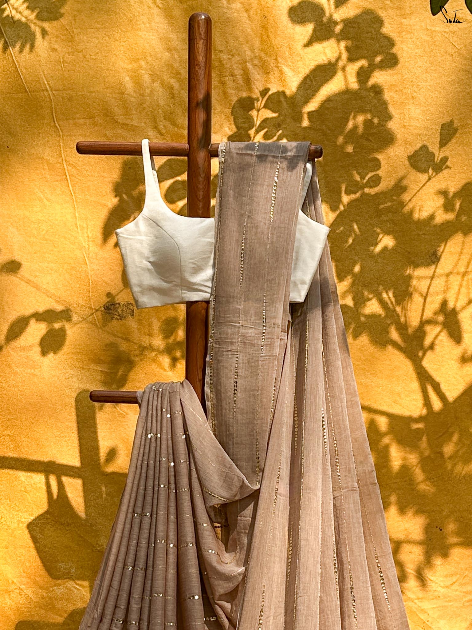 Noor Taupe