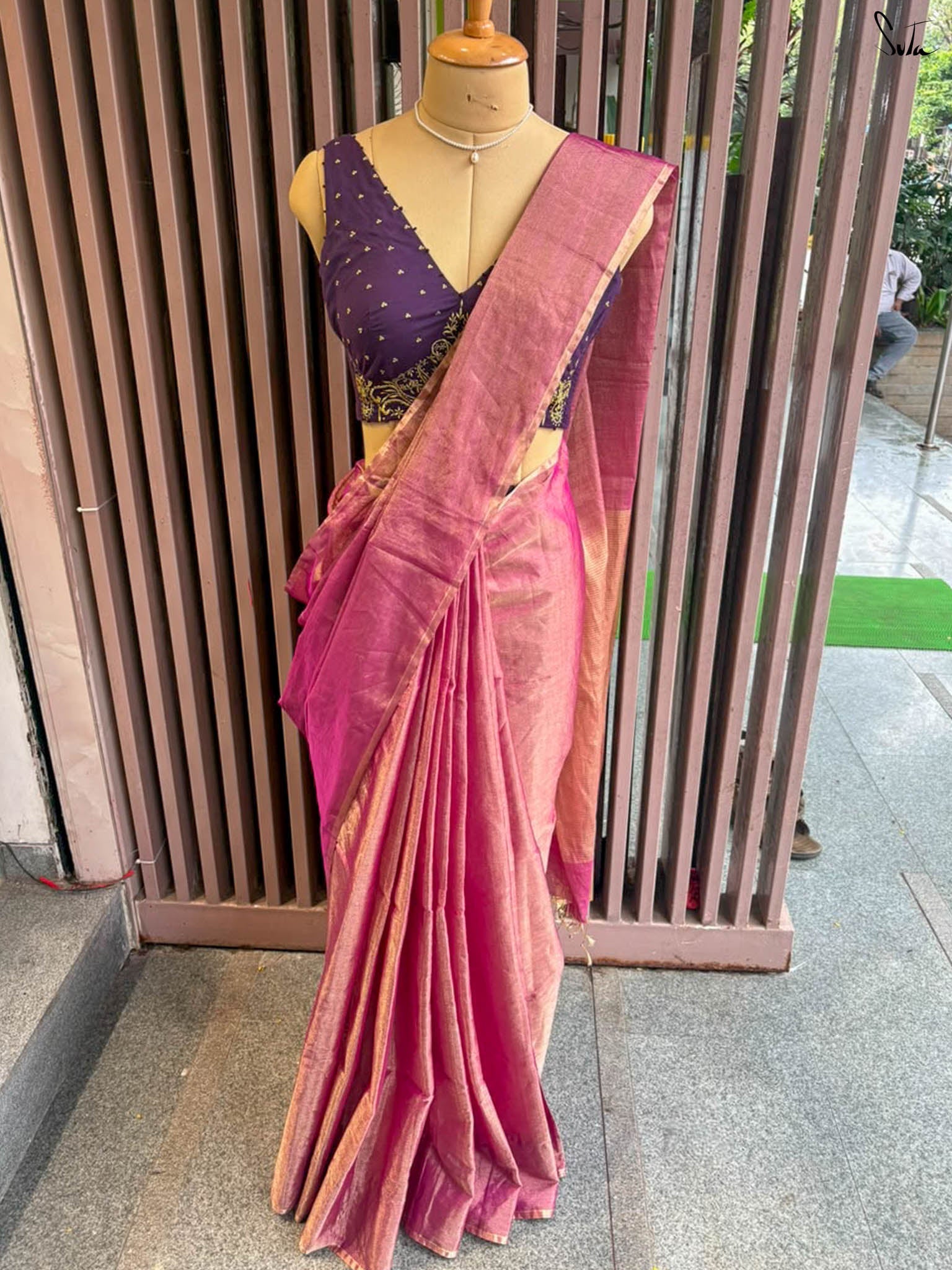 Roshani Gulab