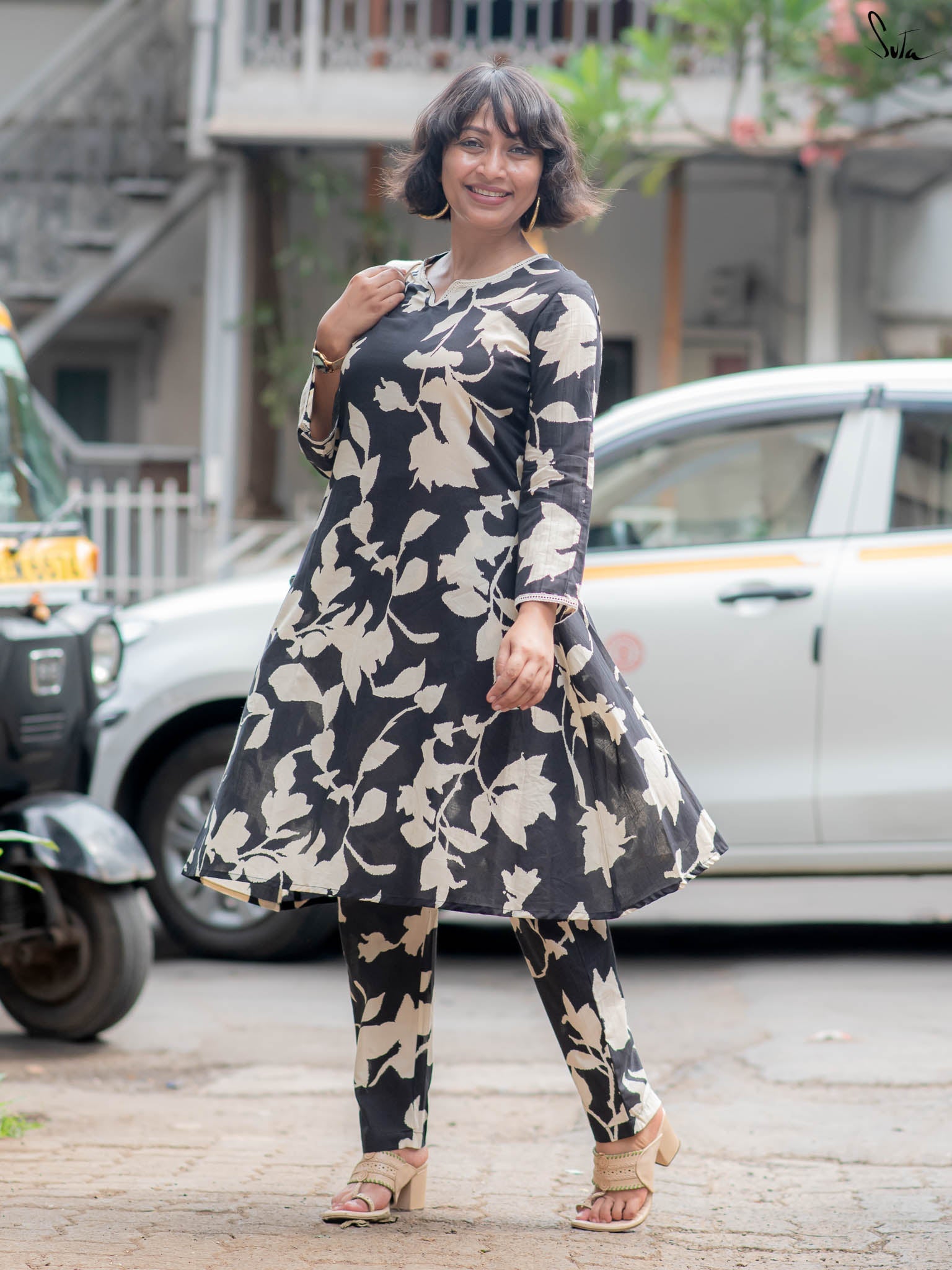 Suta Black Cotton Kurta Set