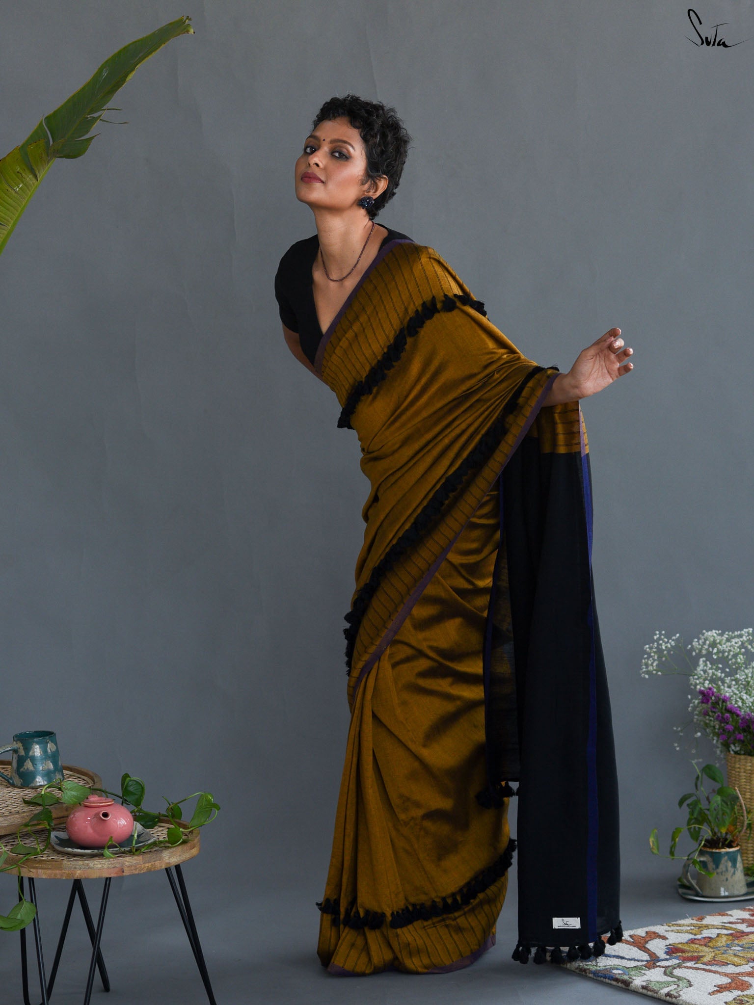 Dark Caramel Crayon Saree