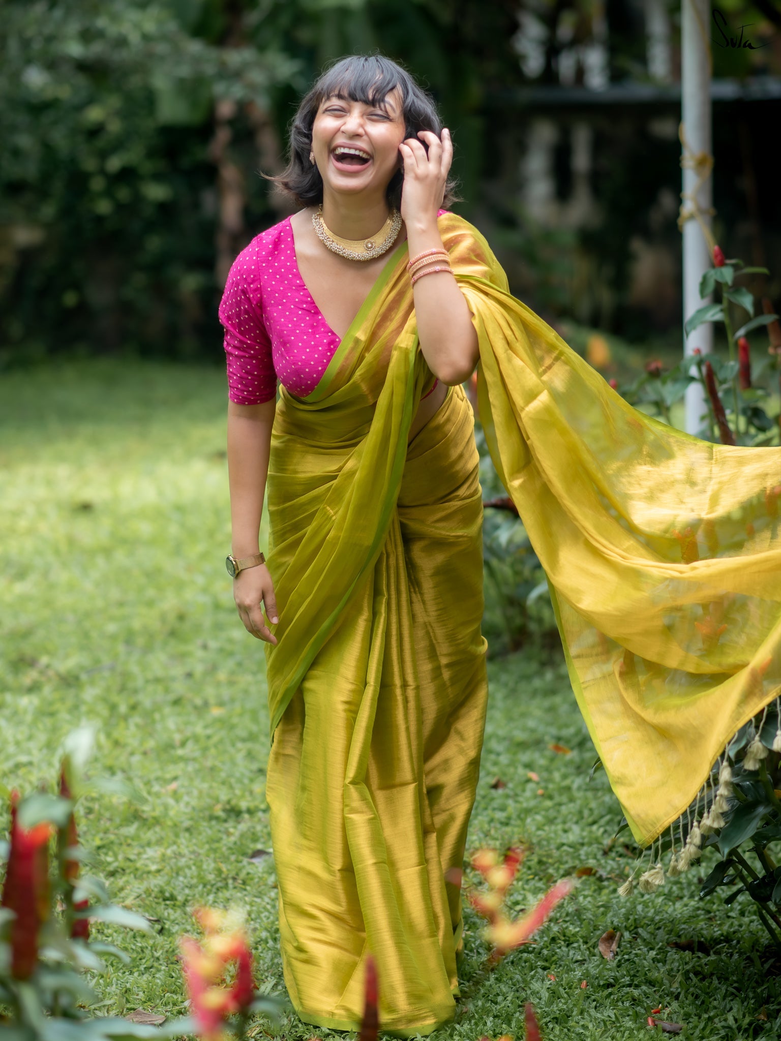 Suta Lime Green Tissue Saree