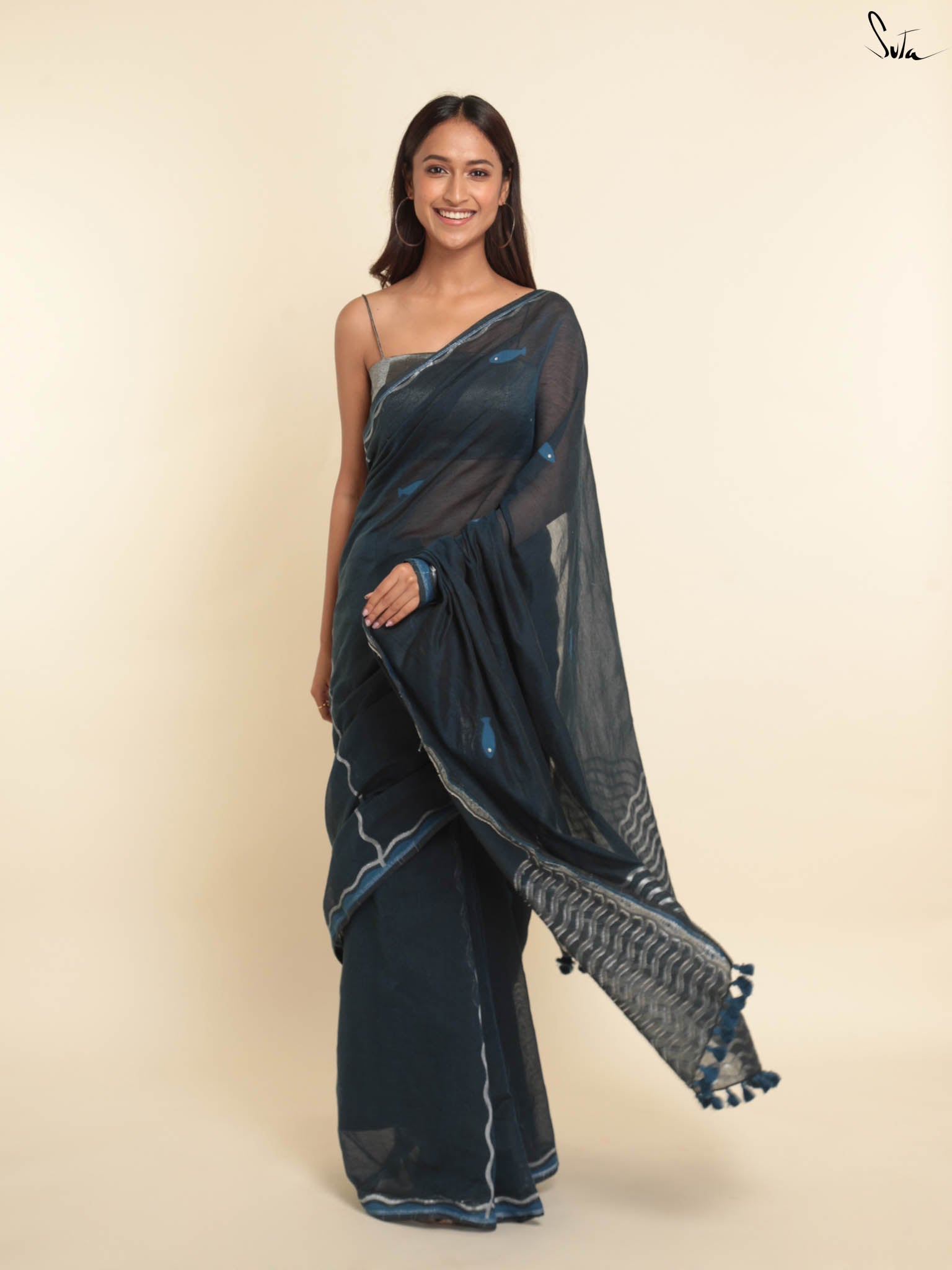 Suta Navy Blue & White Woven Design Saree