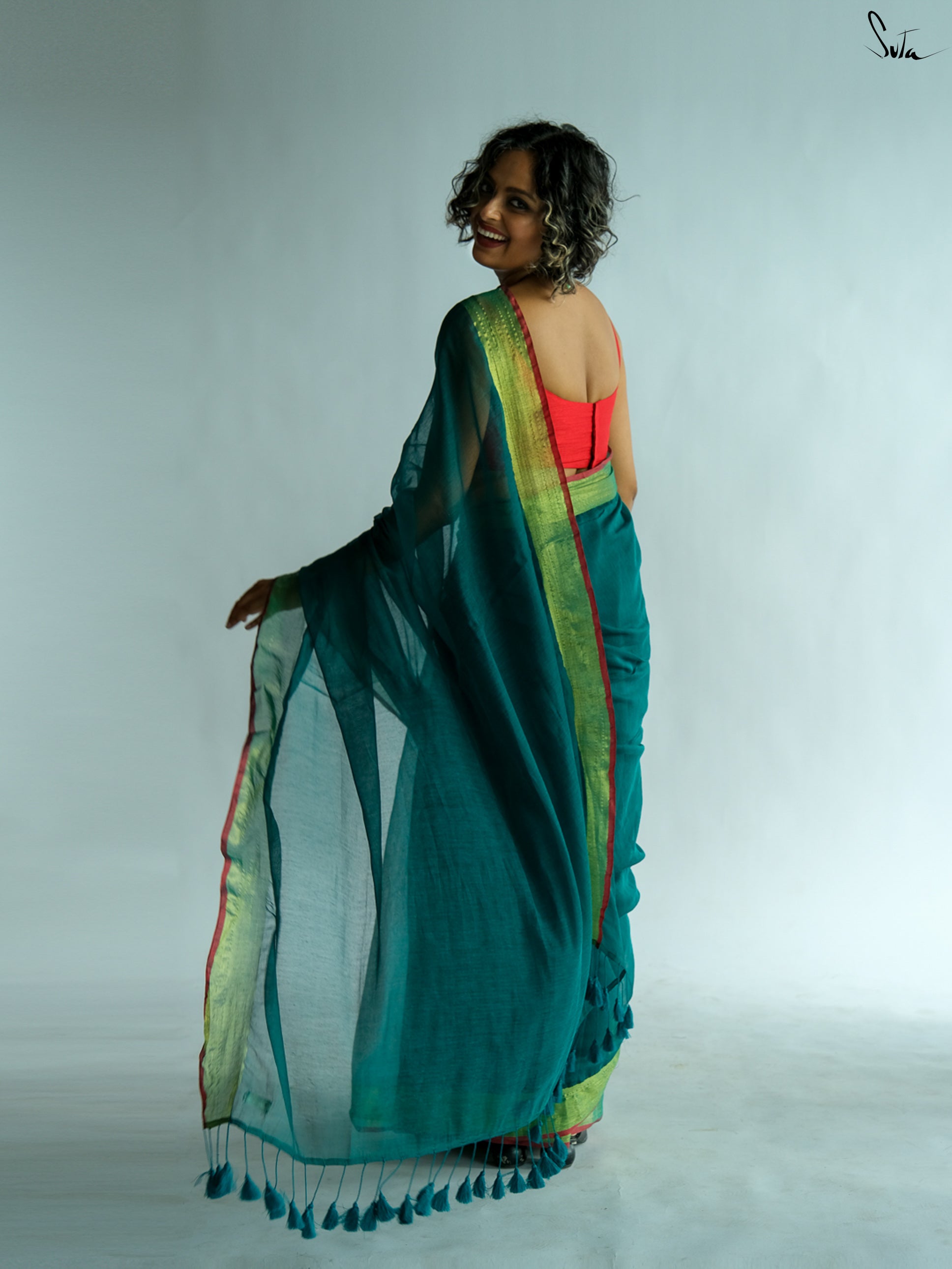 Jade'S Tune Saree