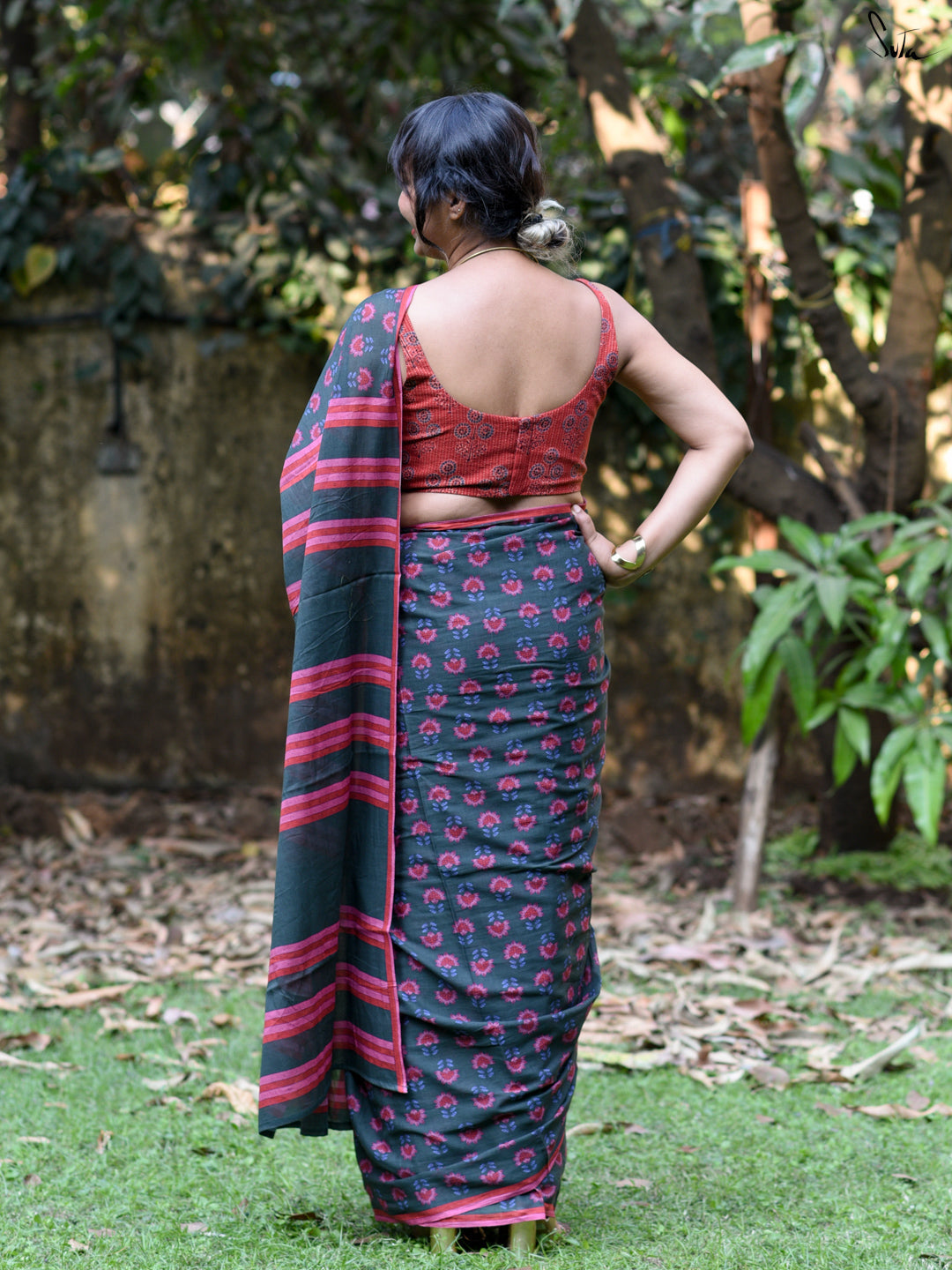 Shine In Seychelles Saree