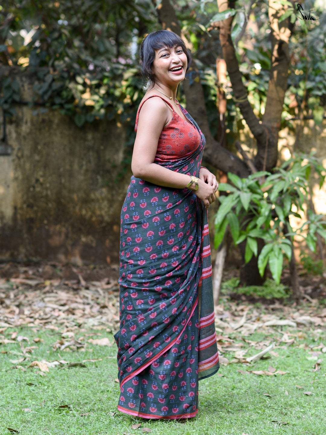 Shine In Seychelles Saree