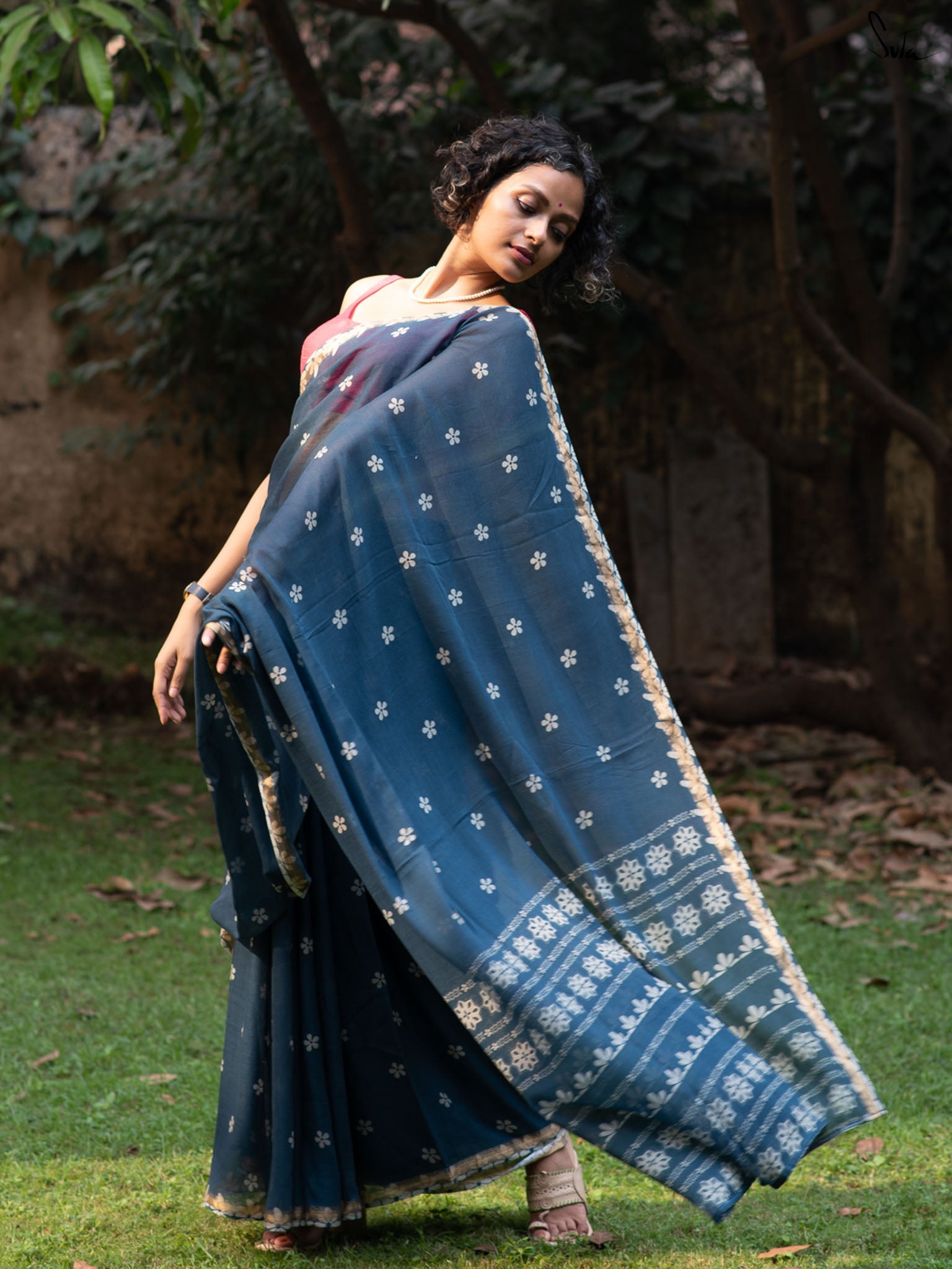 Talia Saree