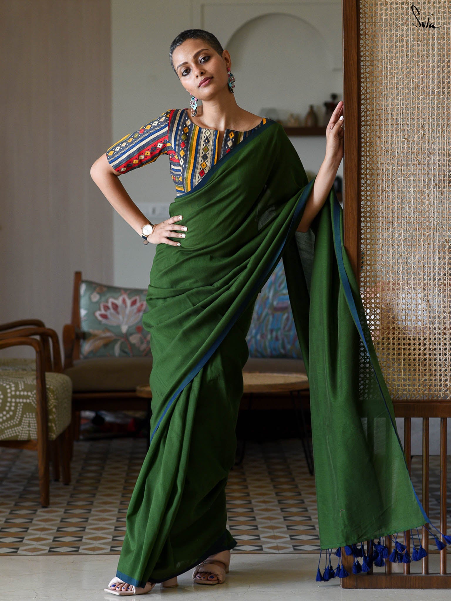 The Connoisuer Saree