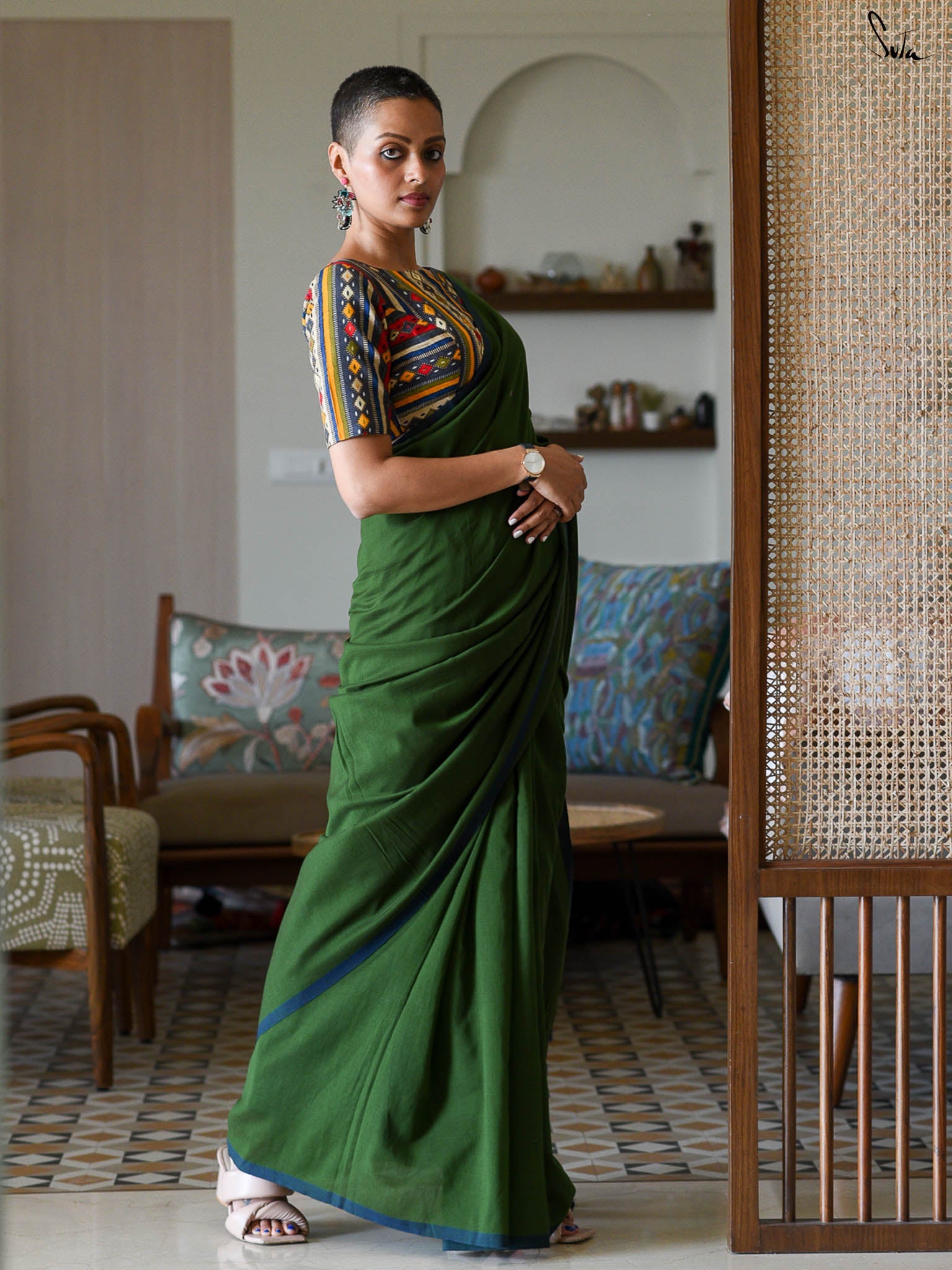 The Connoisuer Saree