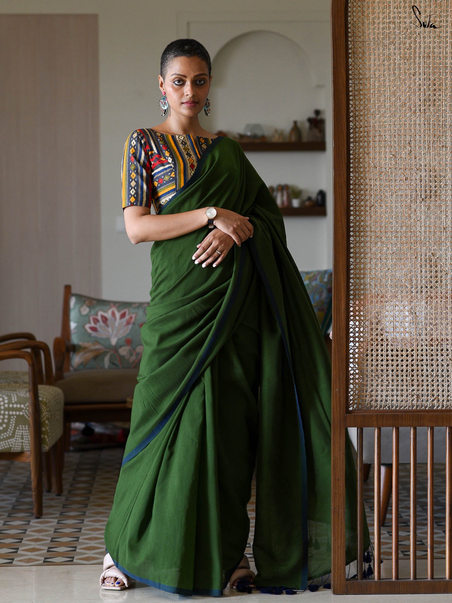 The Connoisuer Saree