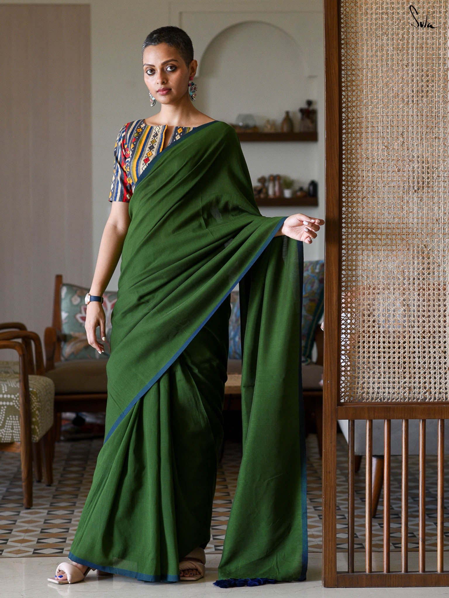 The Connoisuer Saree