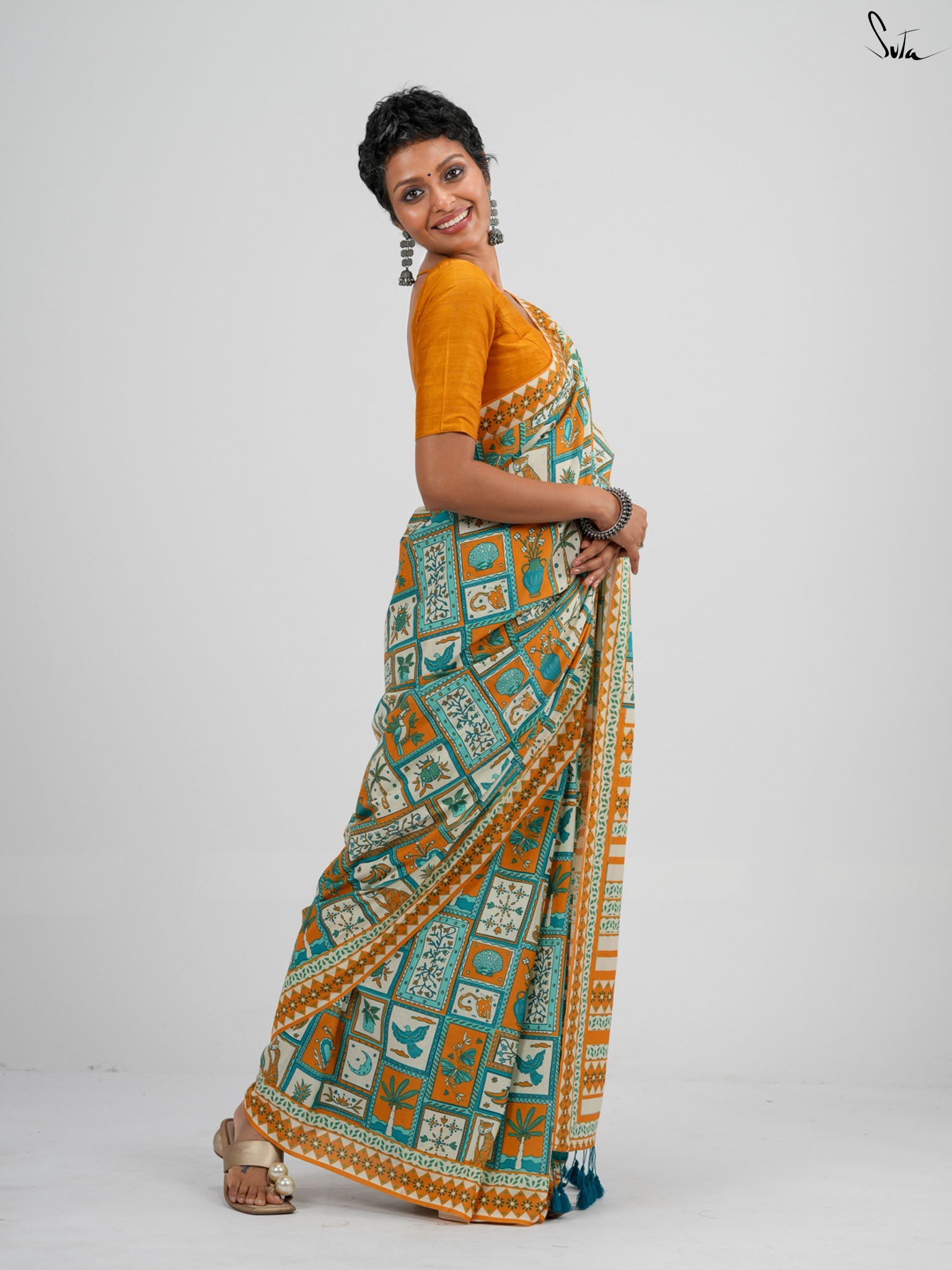 Motifational Saree
