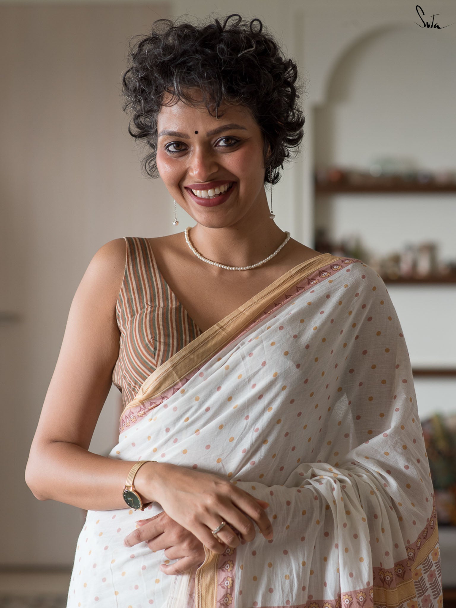 Sitaron se agge Saree