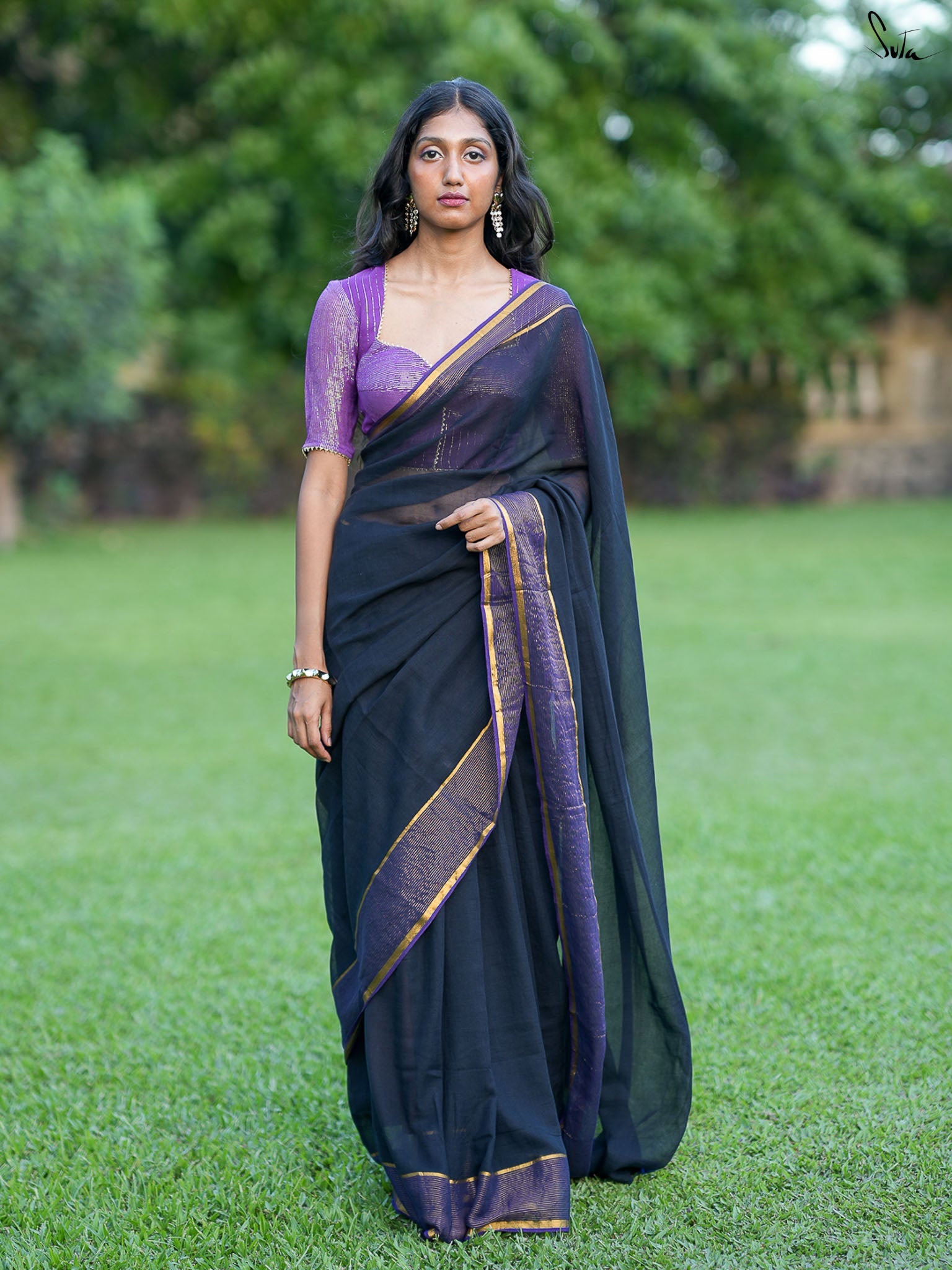 Stripe Border Mul Zari