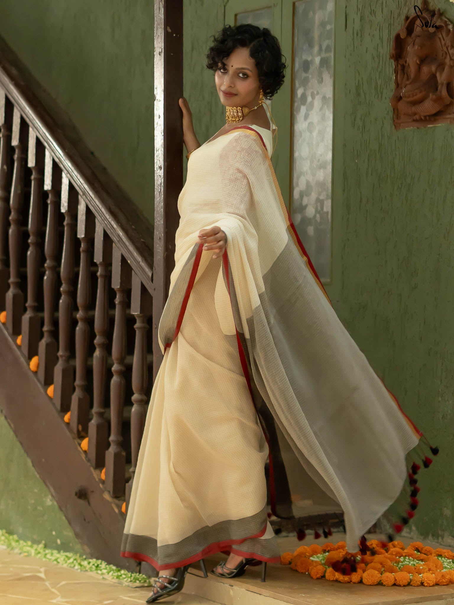 Suta ready to wear Woven Design Saree