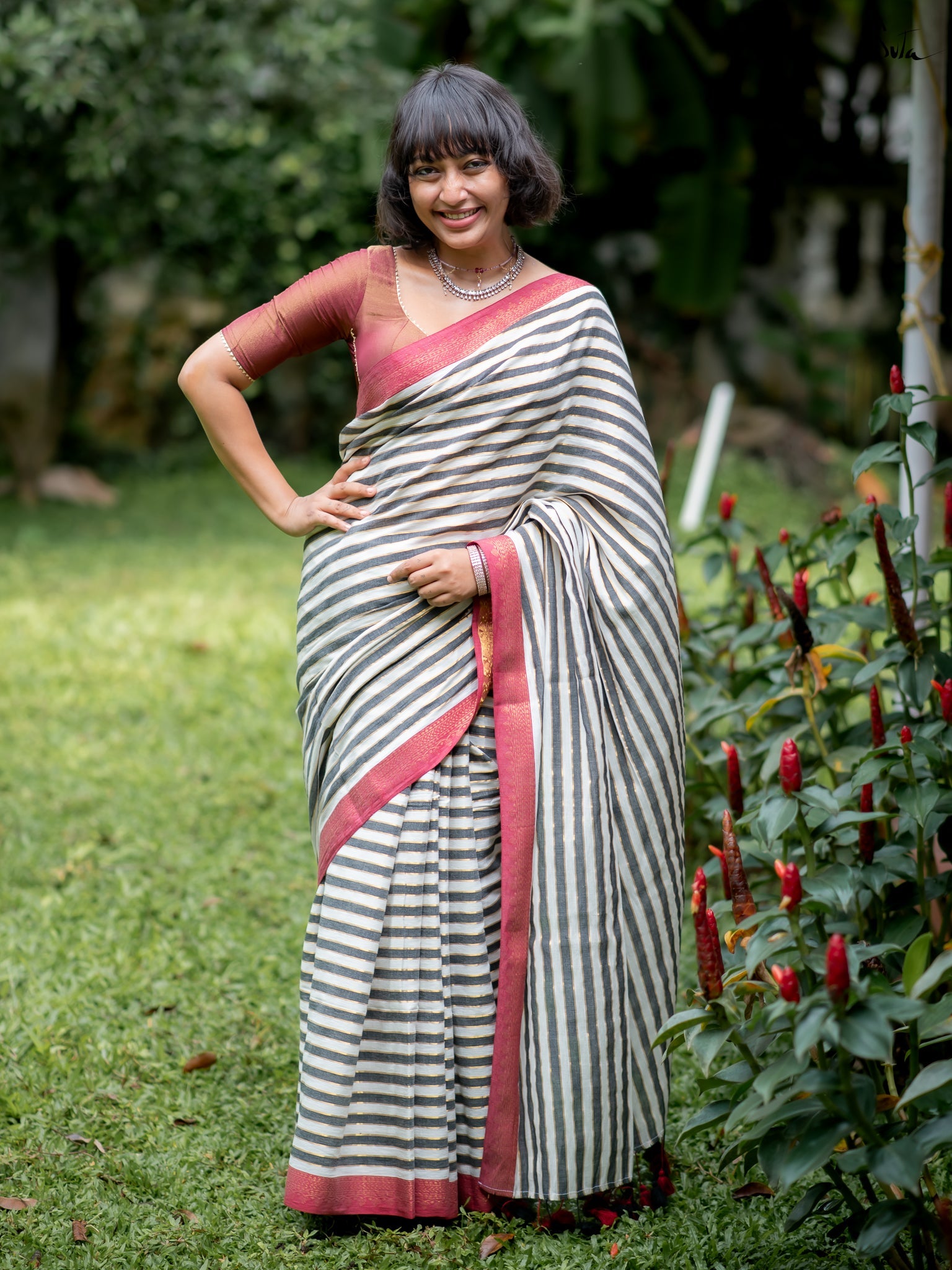 Suta White Pure Cotton Saree