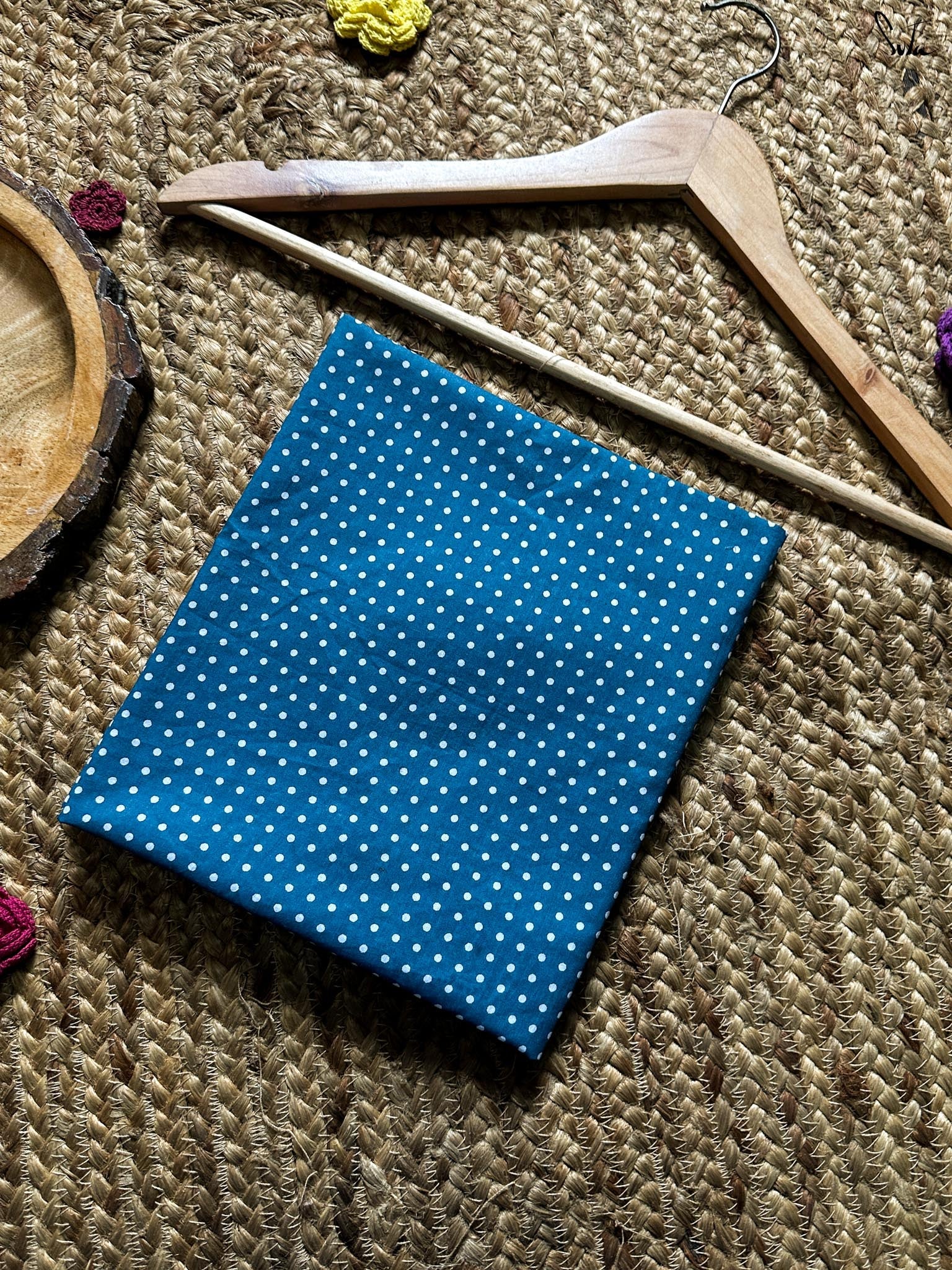 Teal Butis