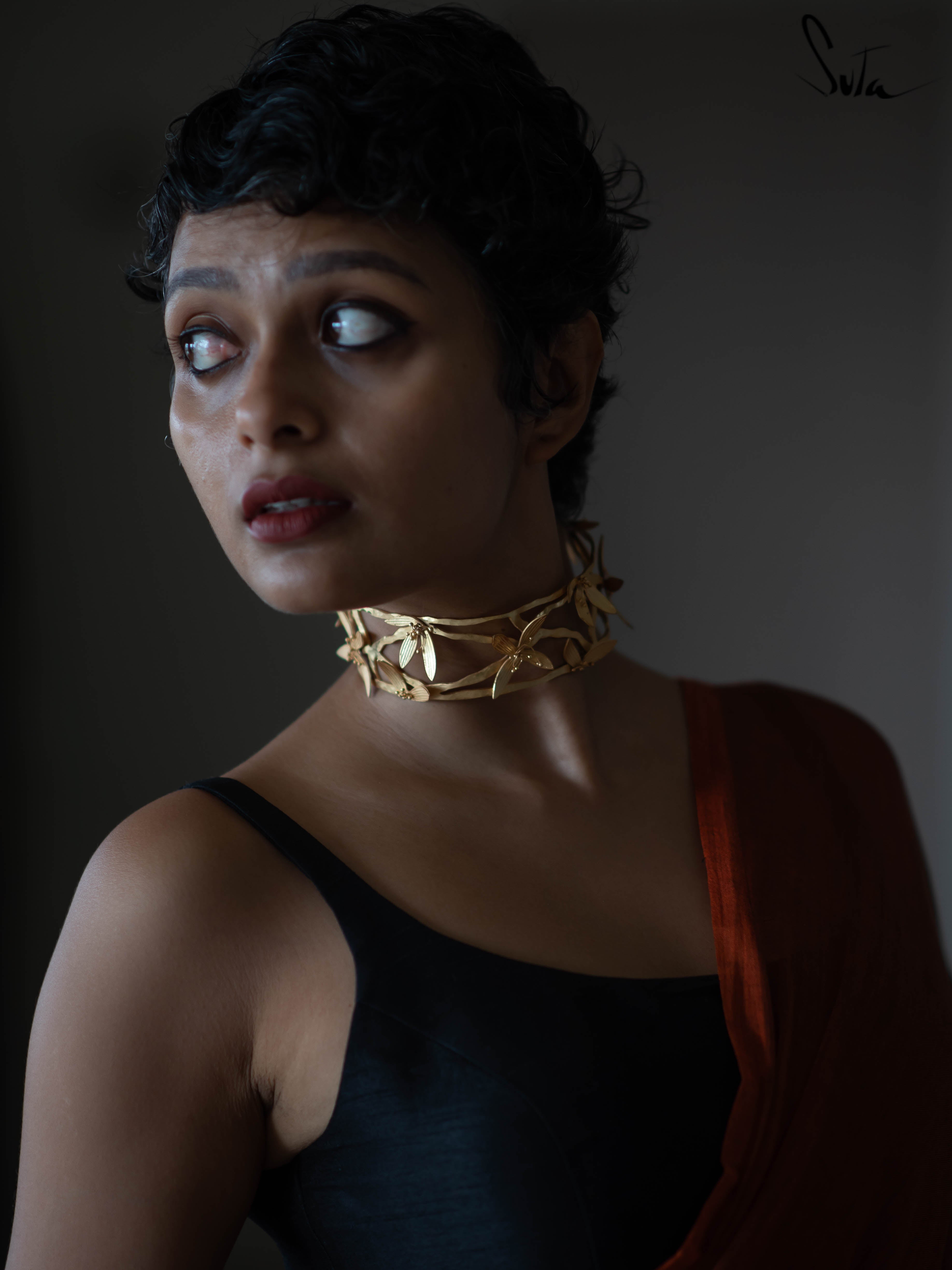 Urvashi (Choker)