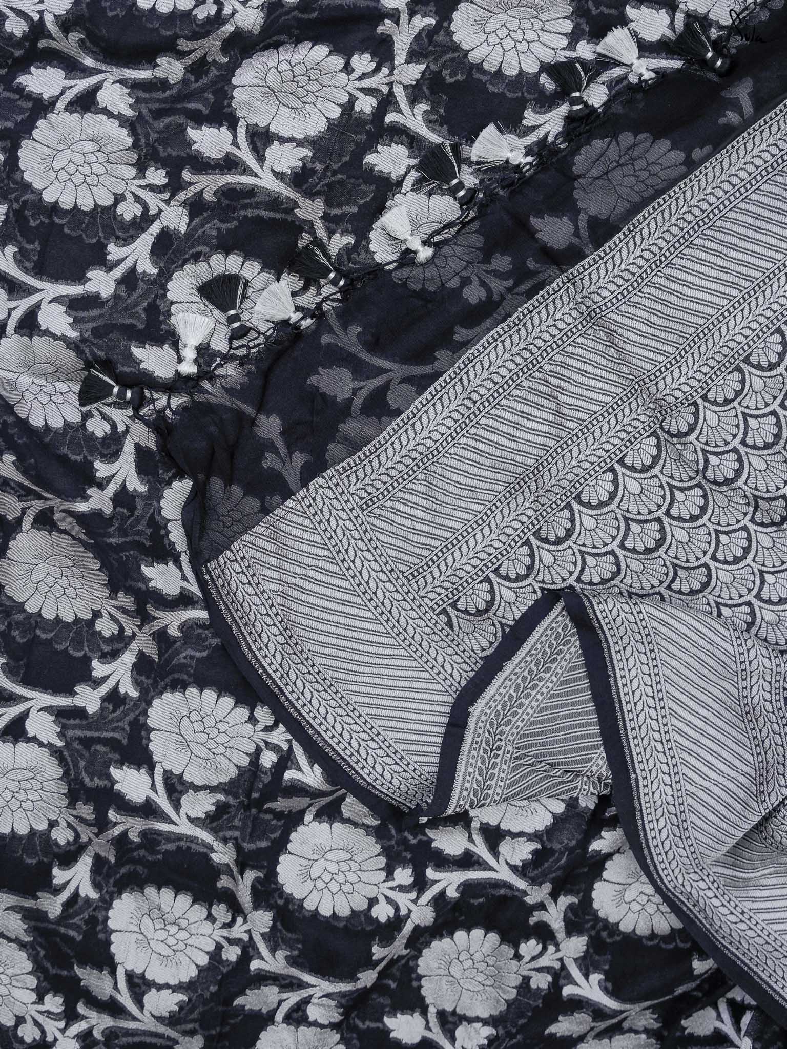 Vulnerable Vijayshanti Black Banarasi Saree