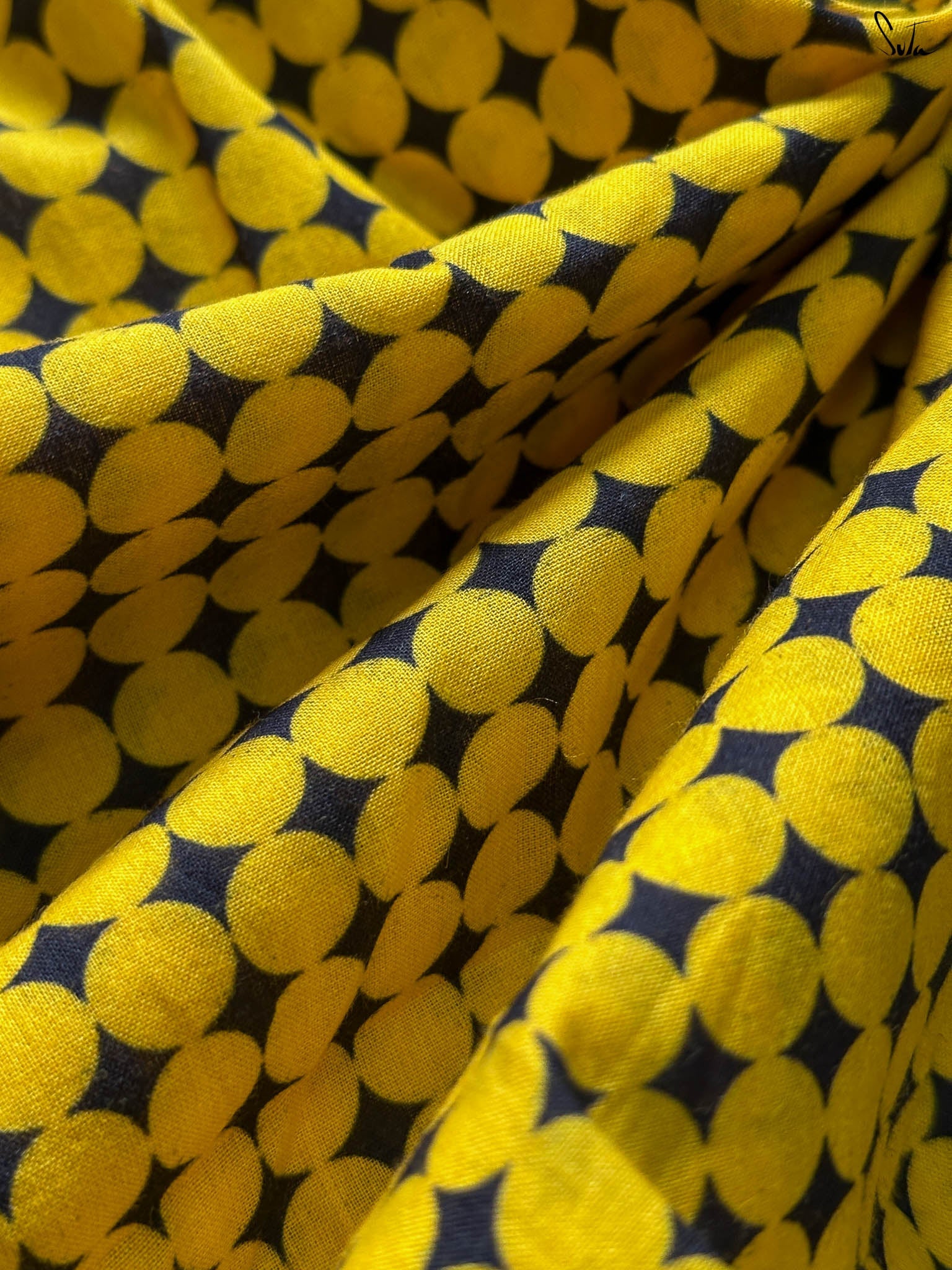 Yellow Pop