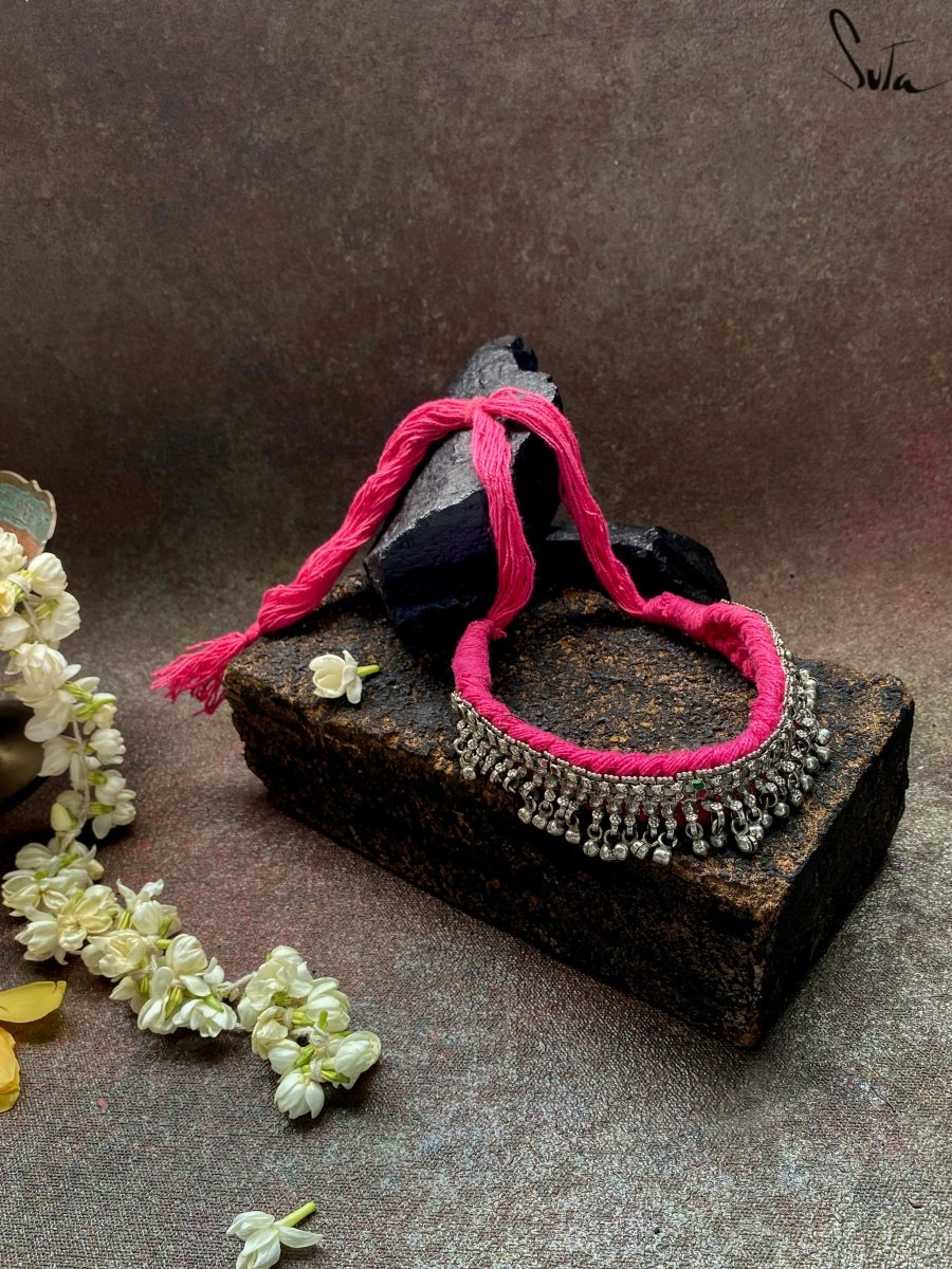 Azeema (Neckpiece) - suta