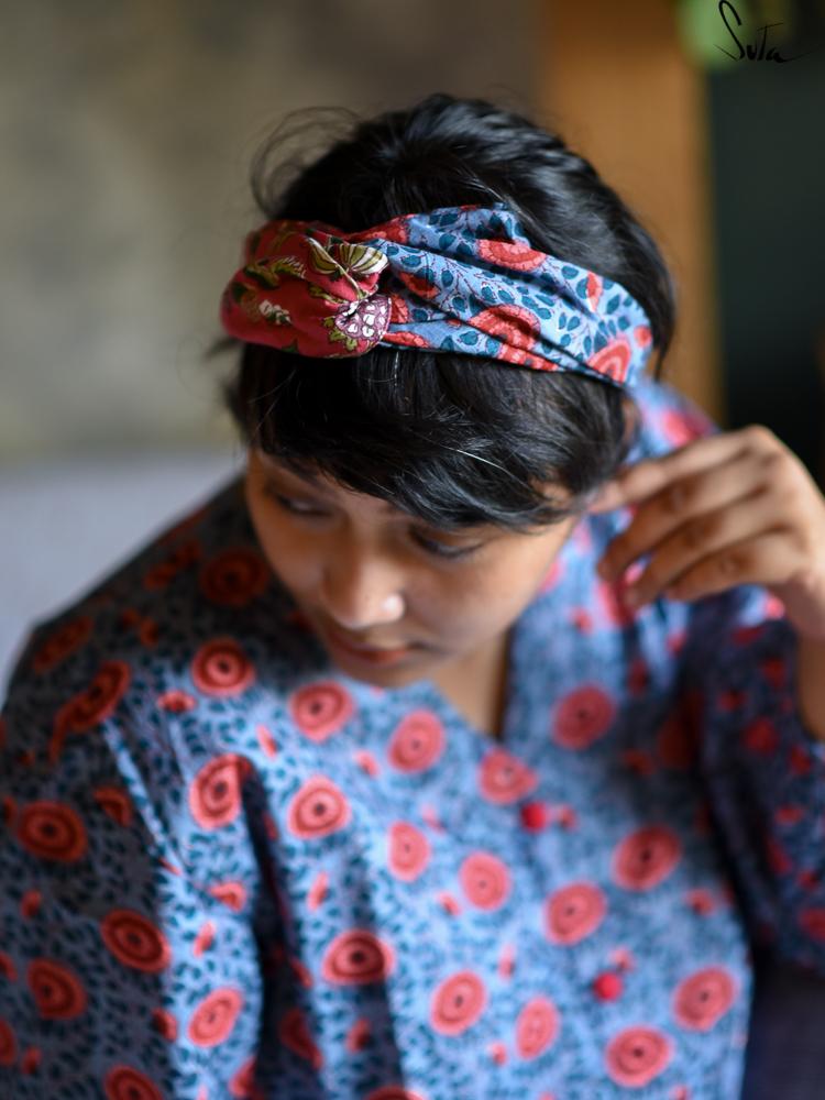 Blues and Hues (Hairband) - suta.in