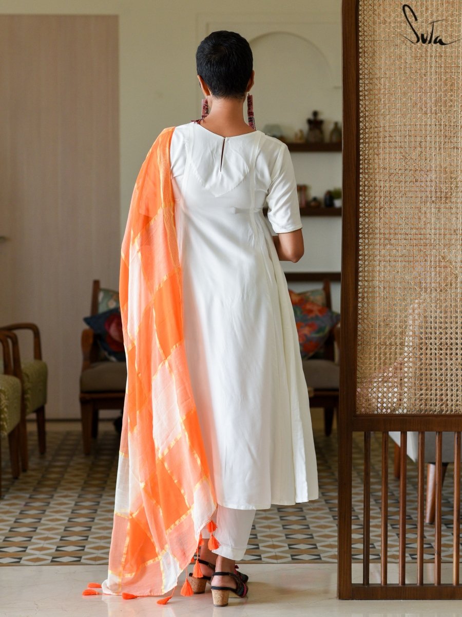 Leh ka lubhavna - suta