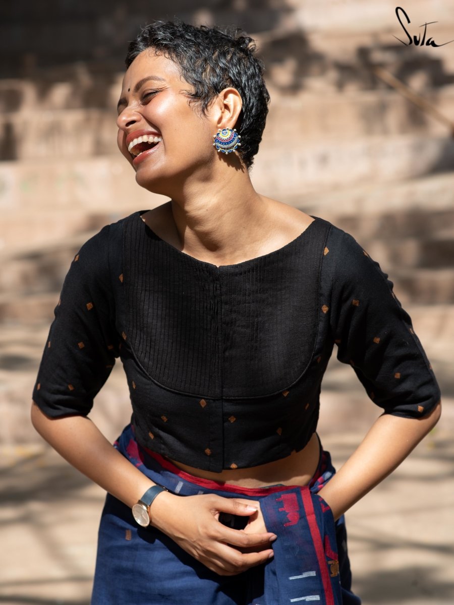 Meri Anjum - suta