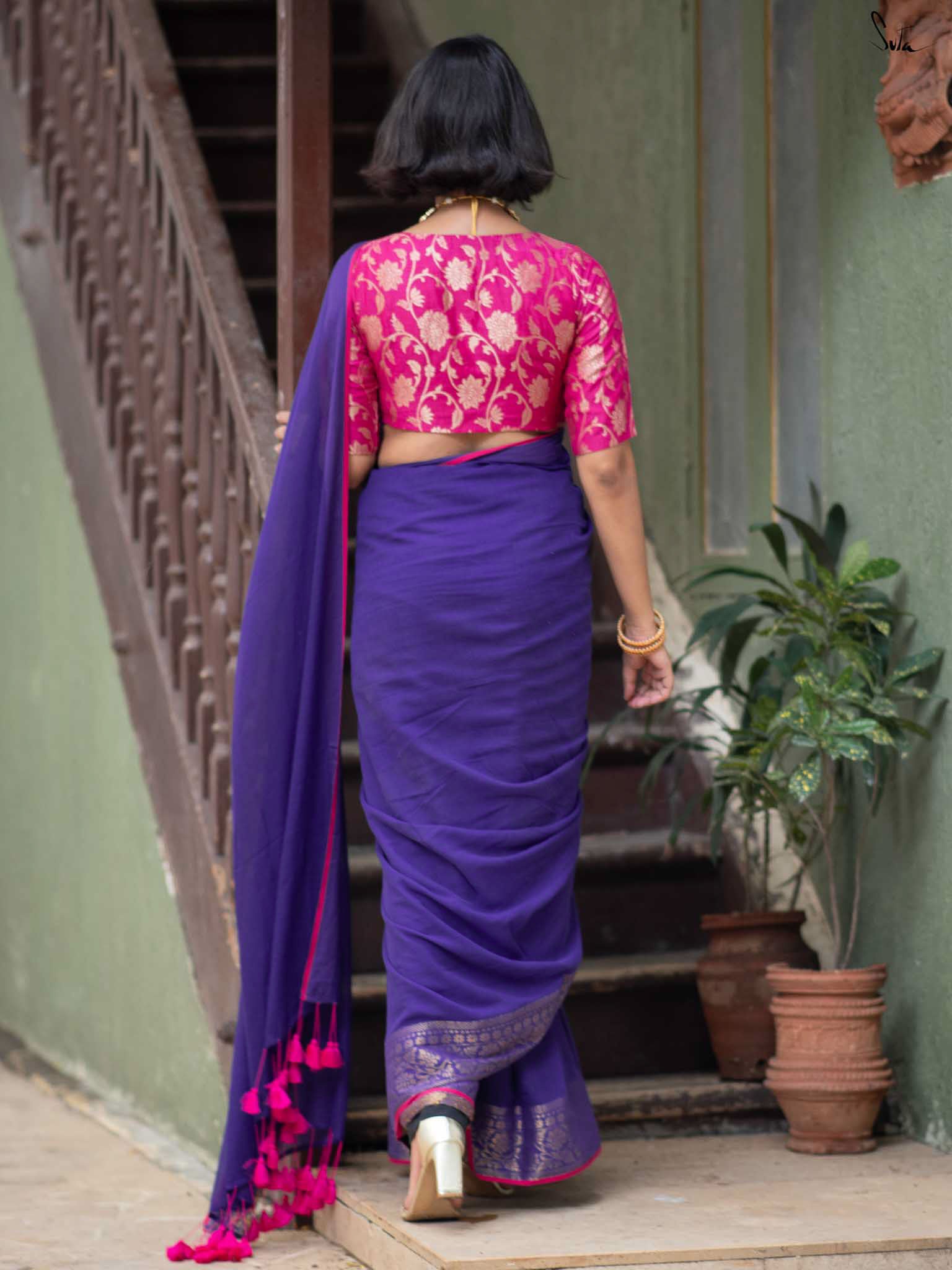 Neela zar