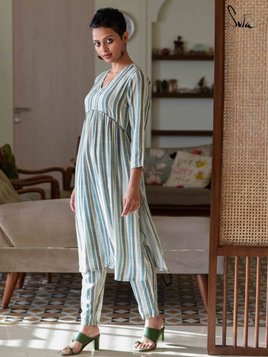 Palkon Ki Chhaon - suta