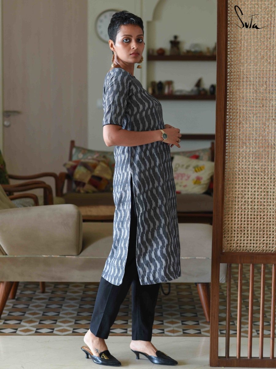 Palkon Ki Chingari - suta